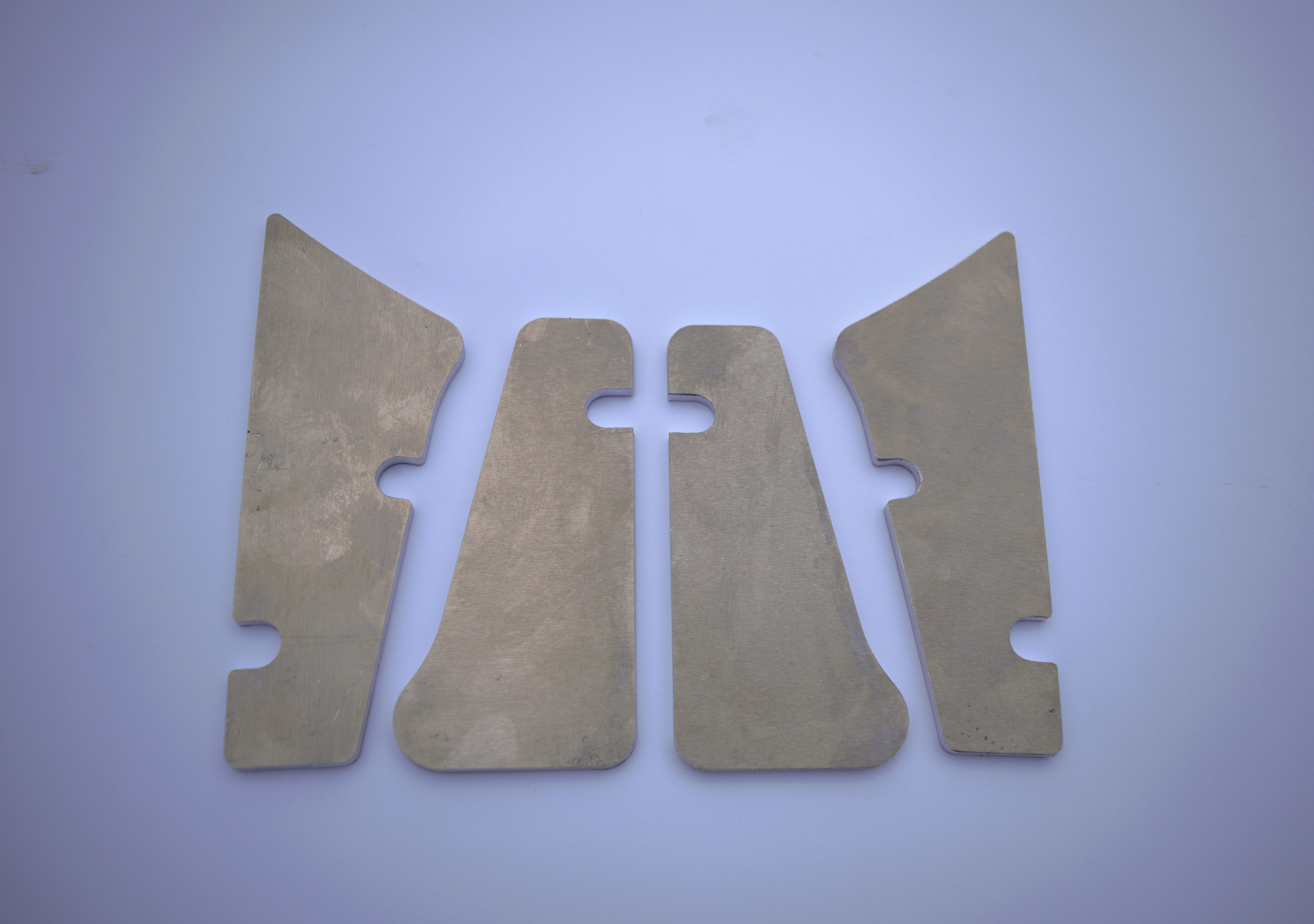 Differential reinforcement plates