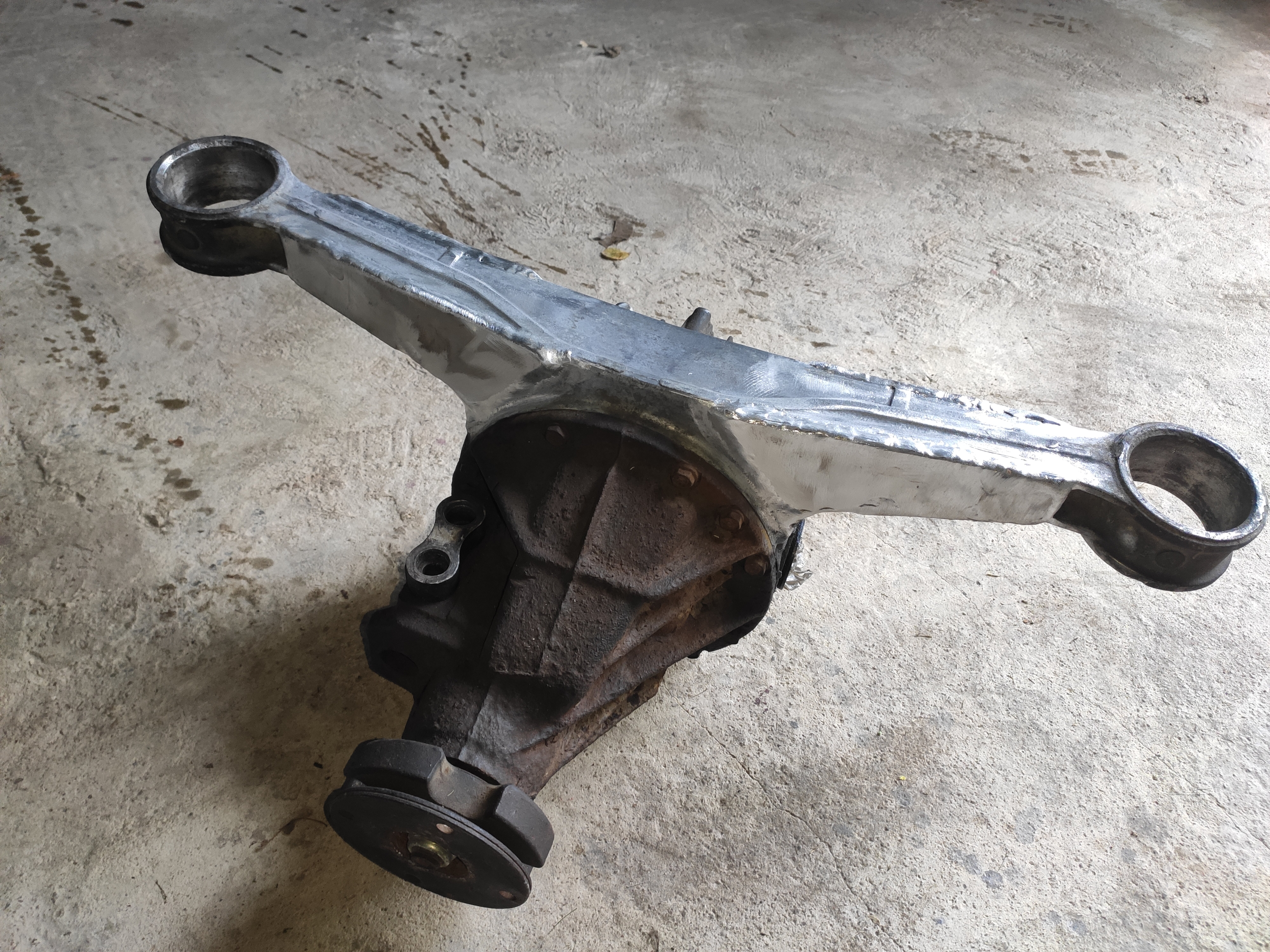 Differential reinforcement plates