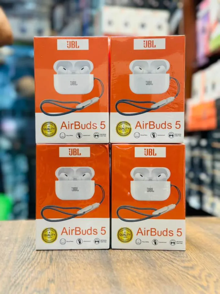 JBL AirBuds 5