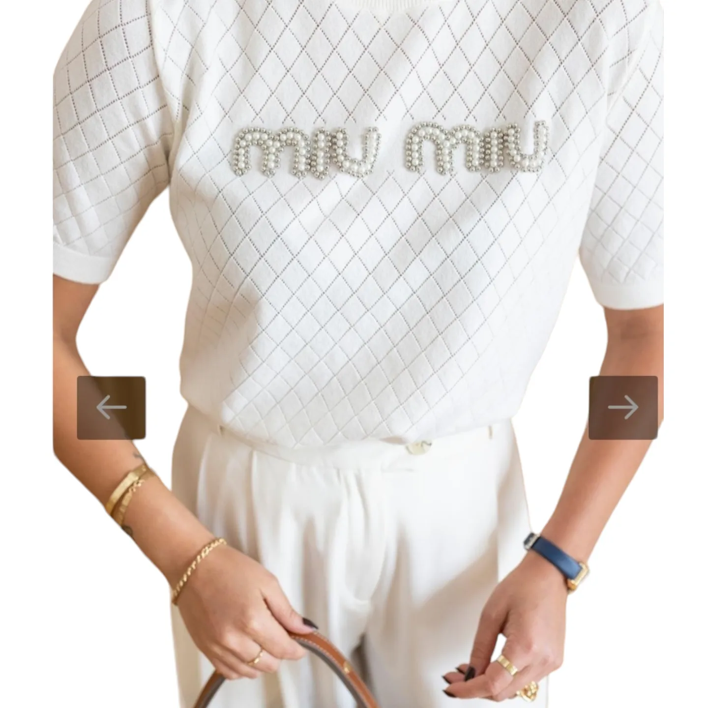 Beyaz Boncuk İşlemeli Desenli Bluz