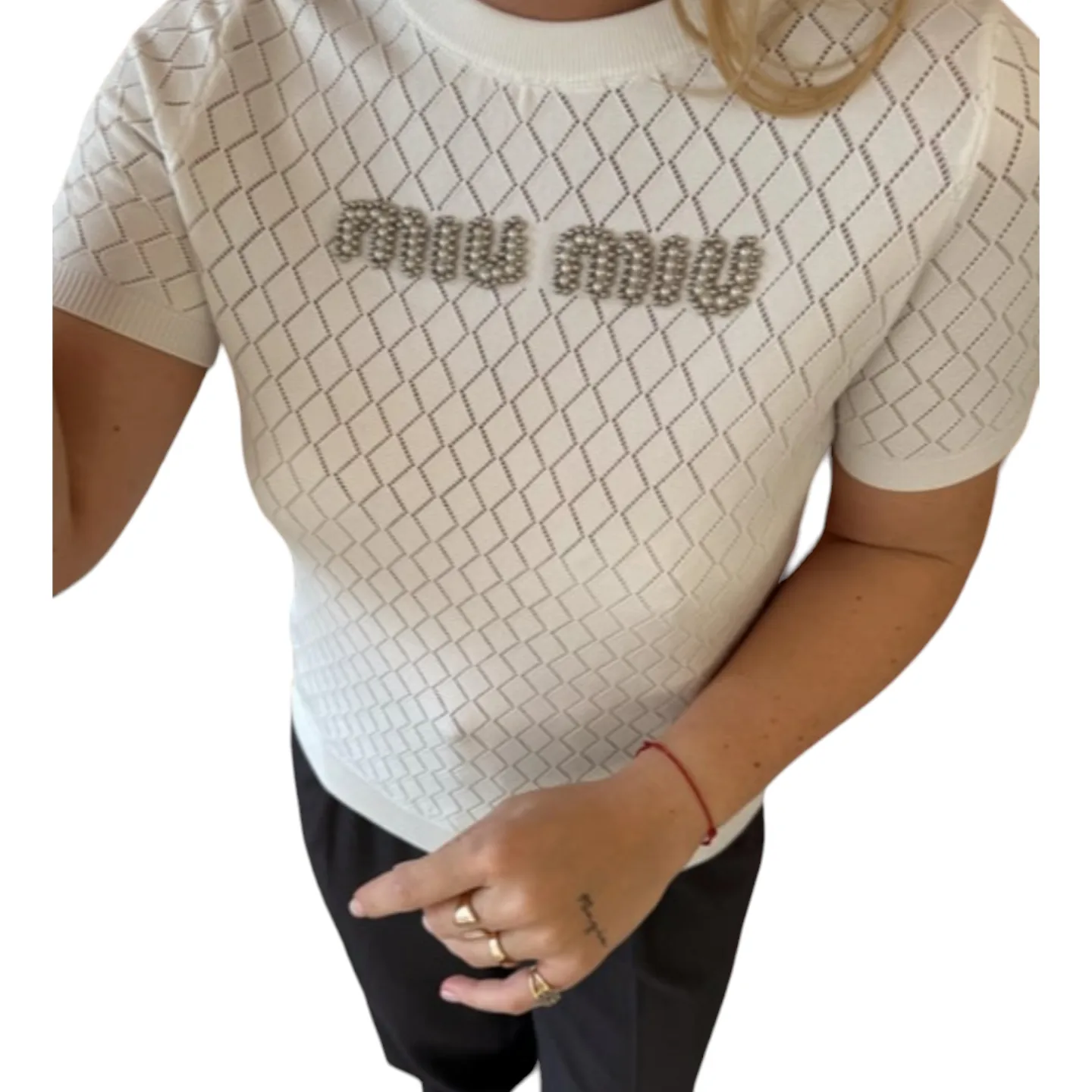 Beyaz Boncuk İşlemeli Desenli Bluz