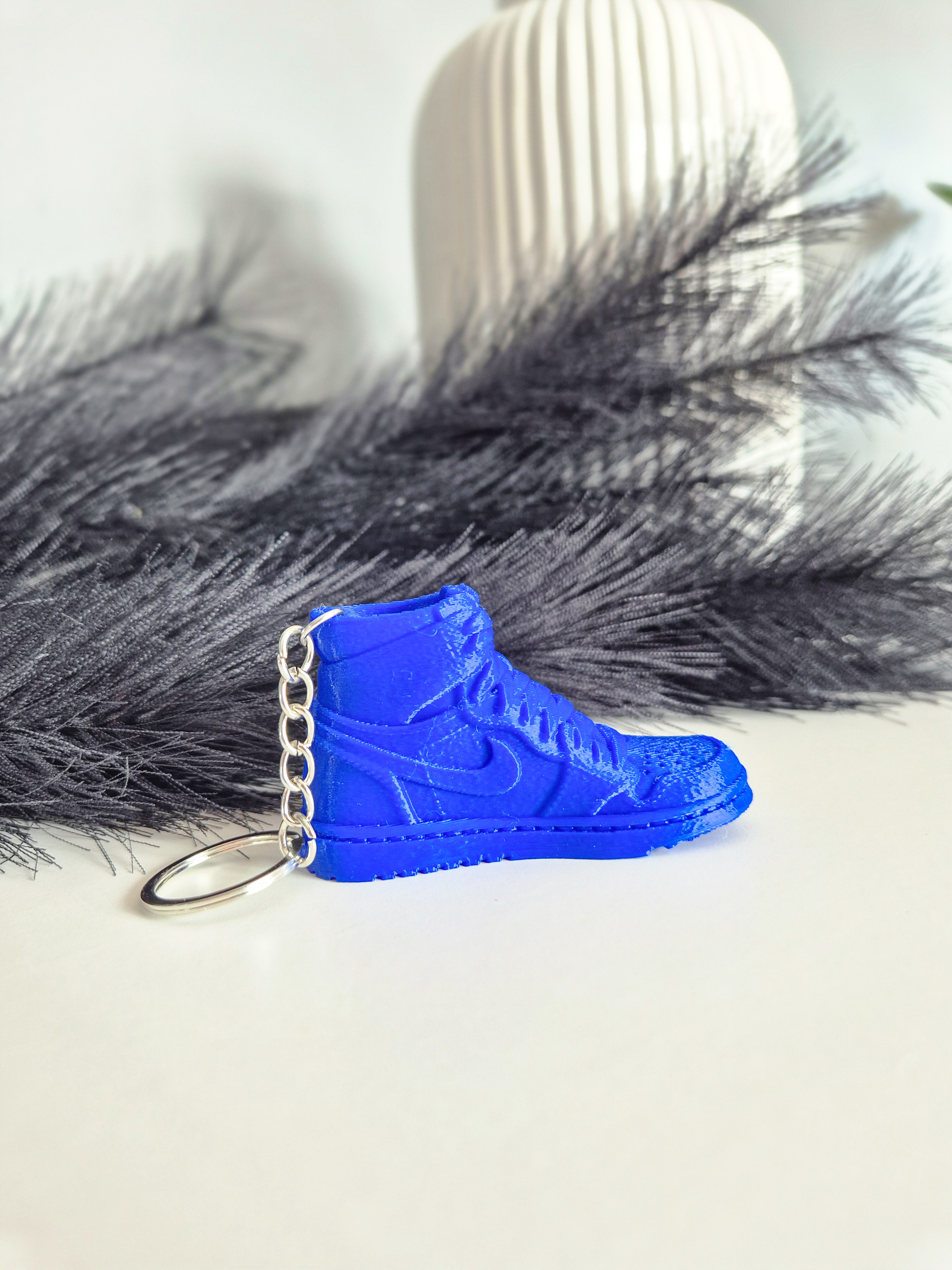 Batelis raktų pakabukas