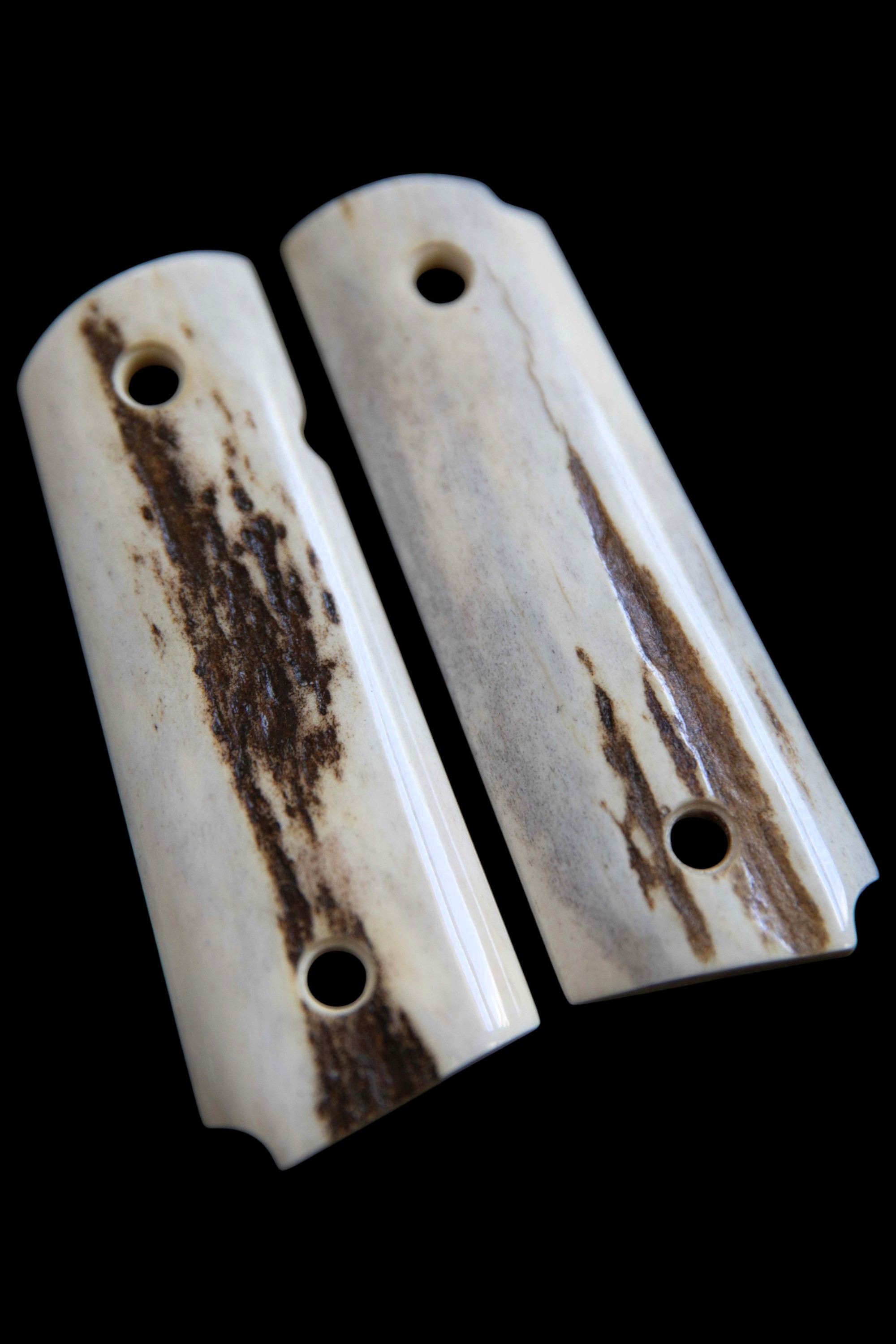 Exclusive 1911 Officer Red Stag Grips