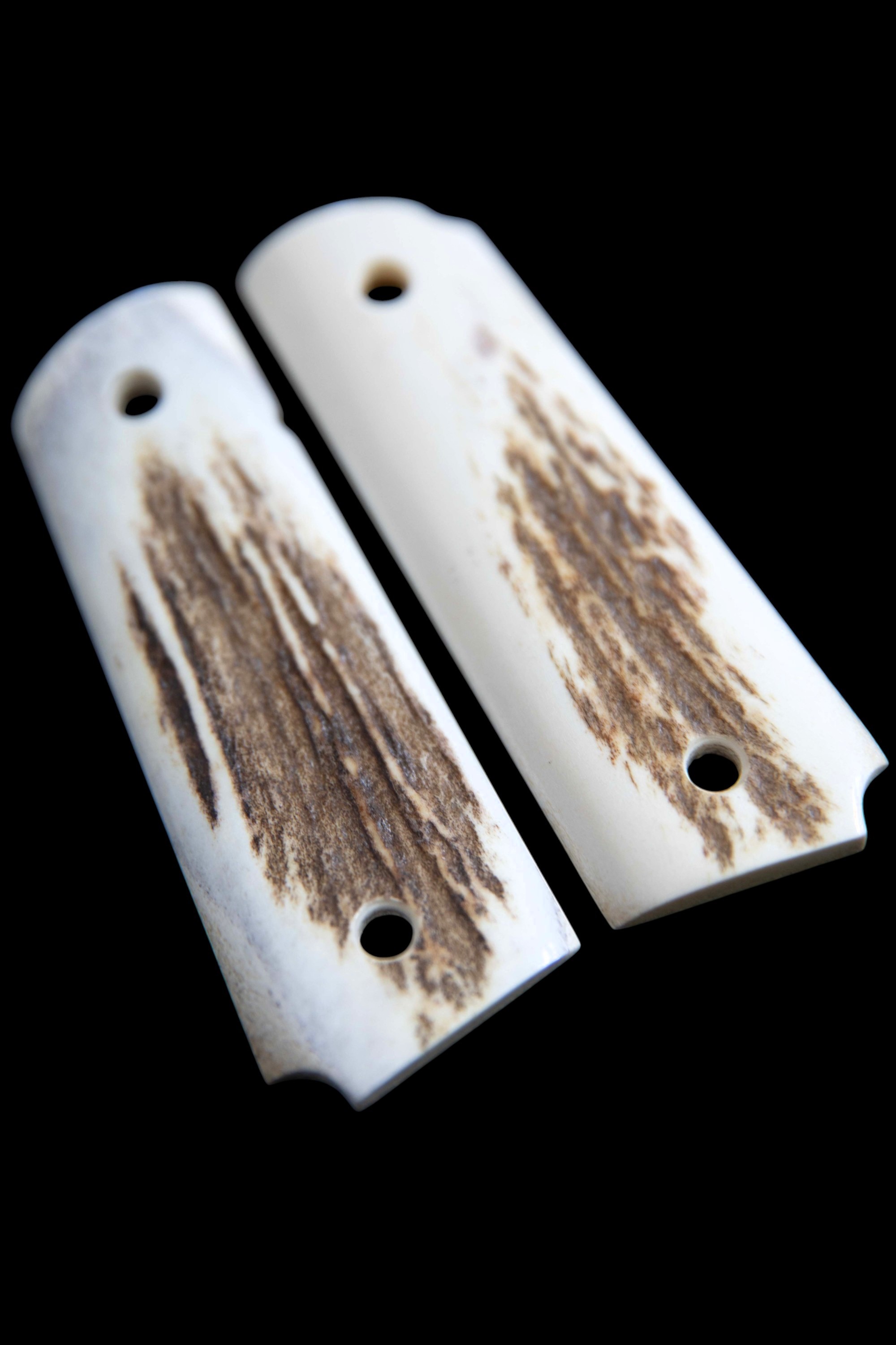 Exclusive 1911 Red Stag Grips