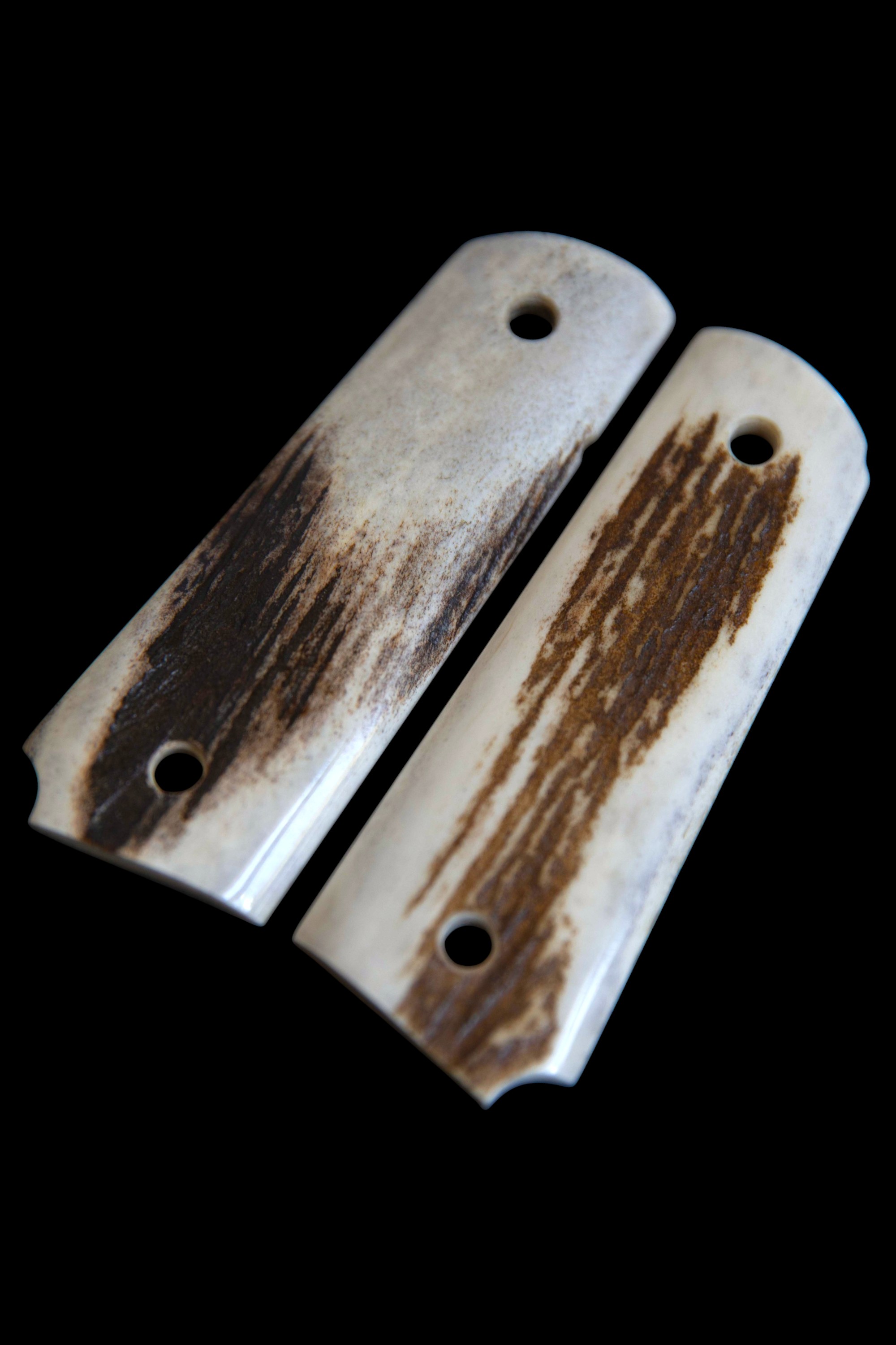 Exclusive 1911 Red Stag Grips