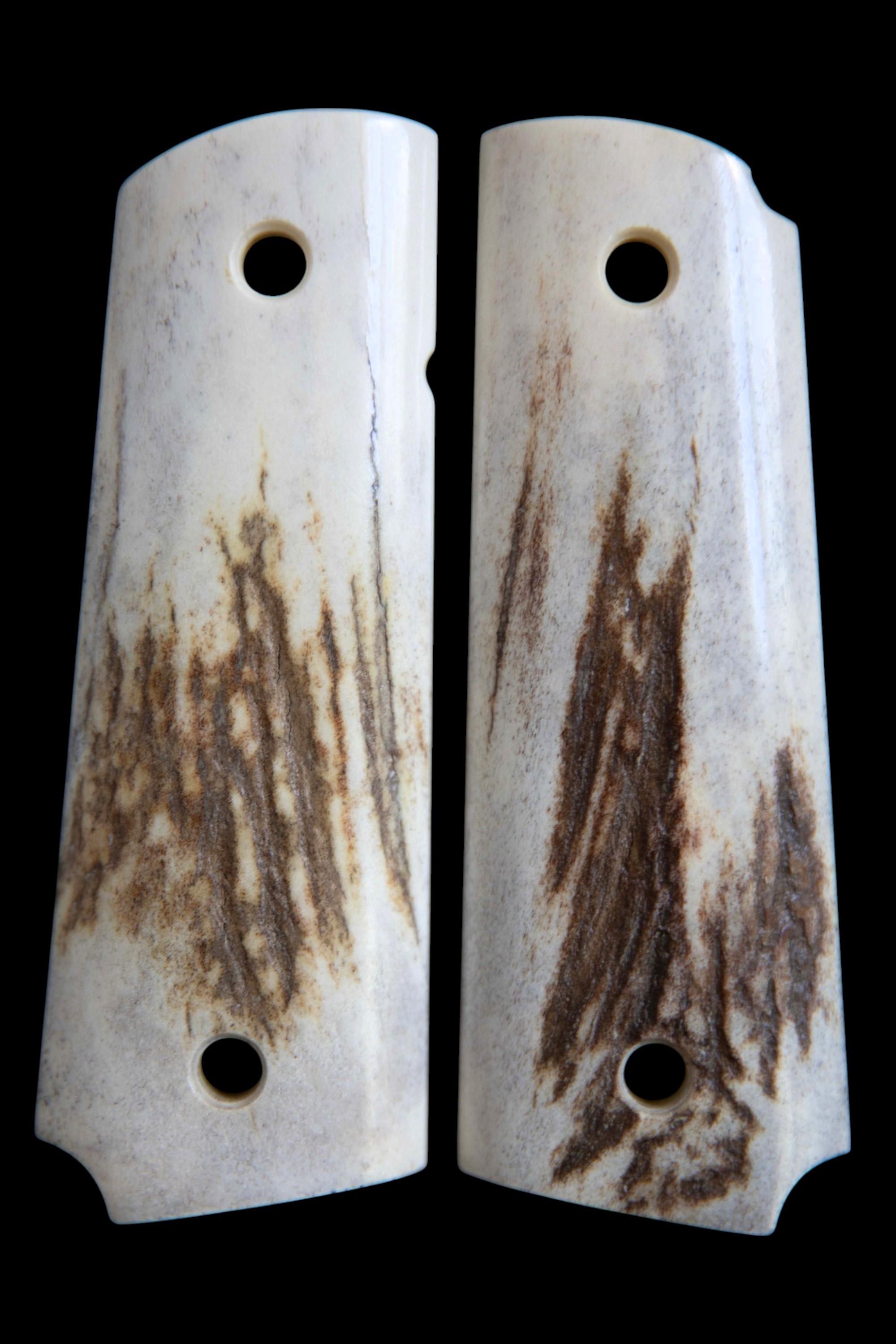 Exclusive 1911 Red Stag Grips