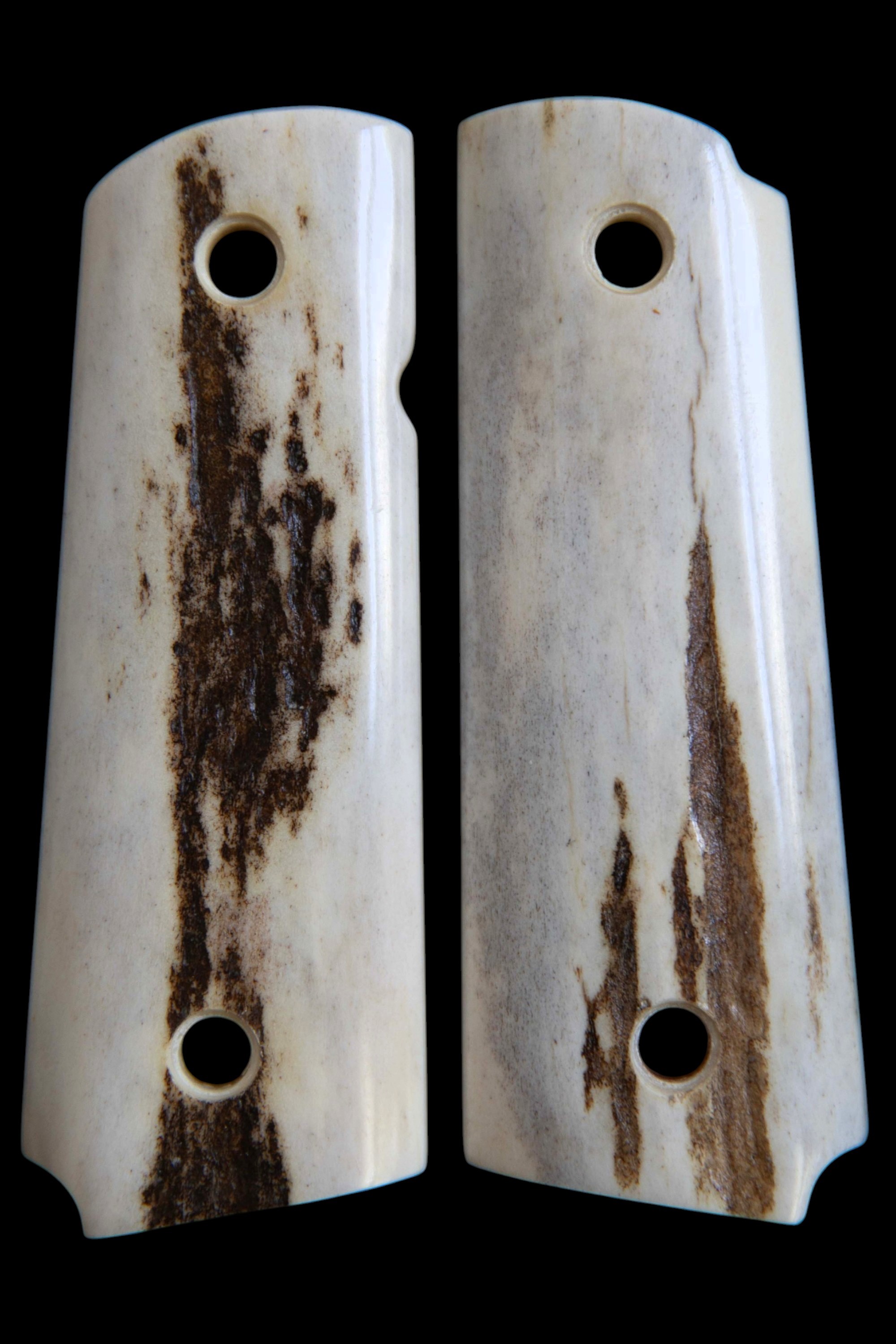 Exclusive 1911 Officer Red Stag Grips