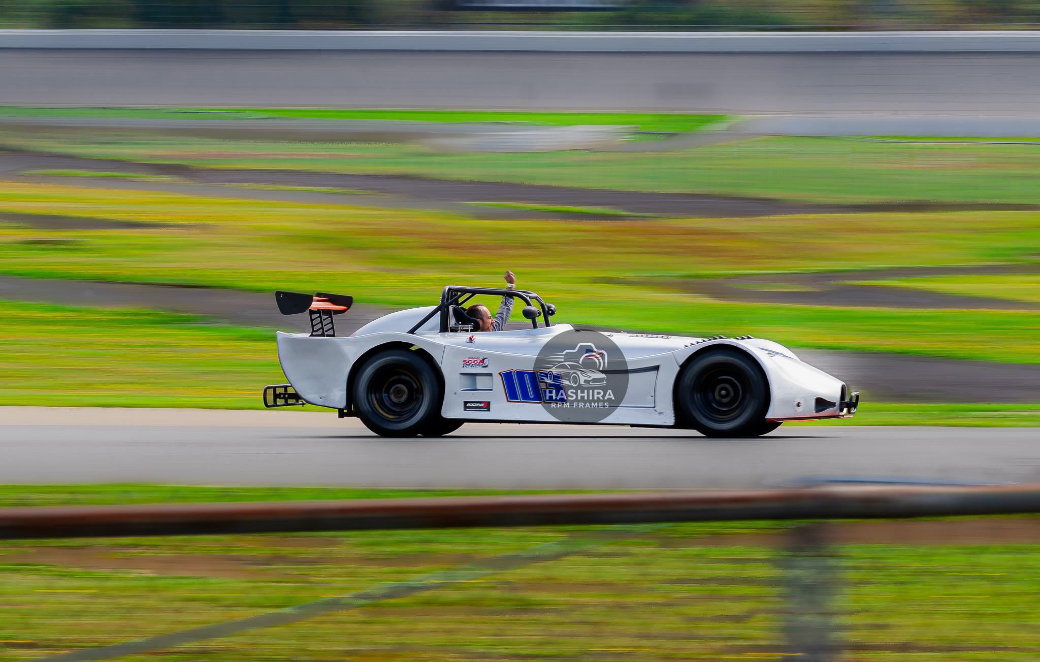 Full-Resolution Car Photo Download