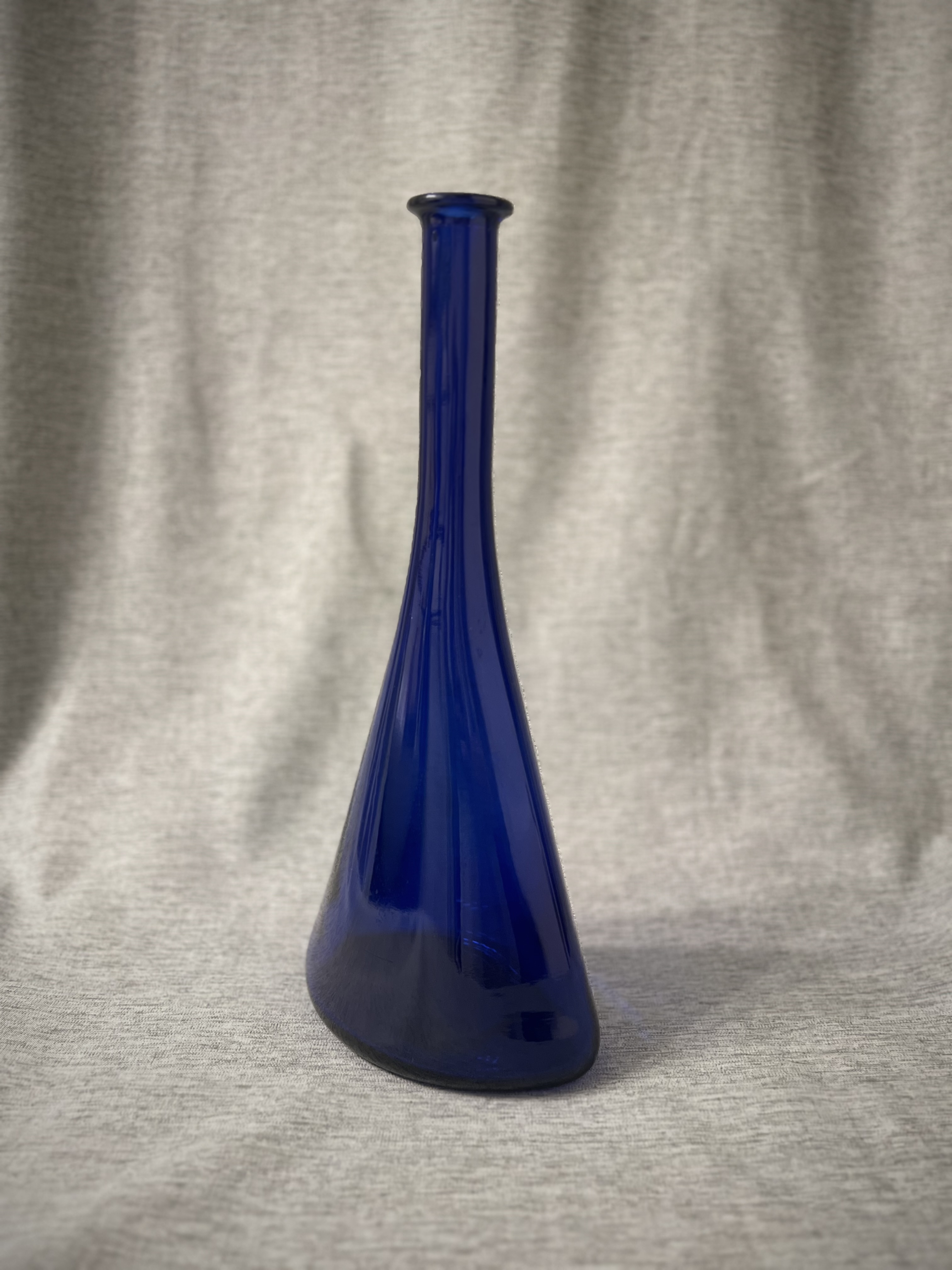 22 • Cobalt Blue Decanter Bottle