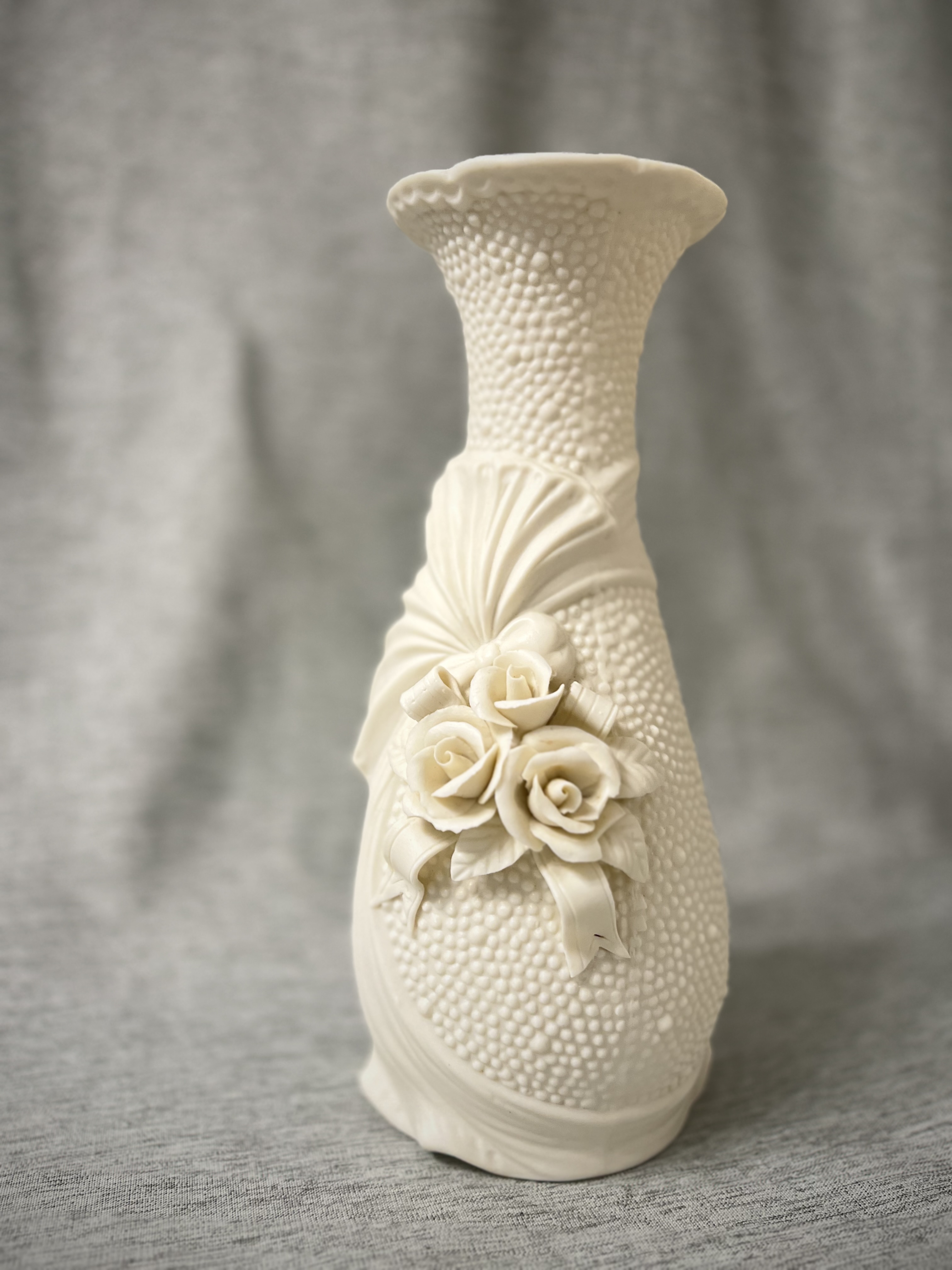20 • Sculpted Floral Vase