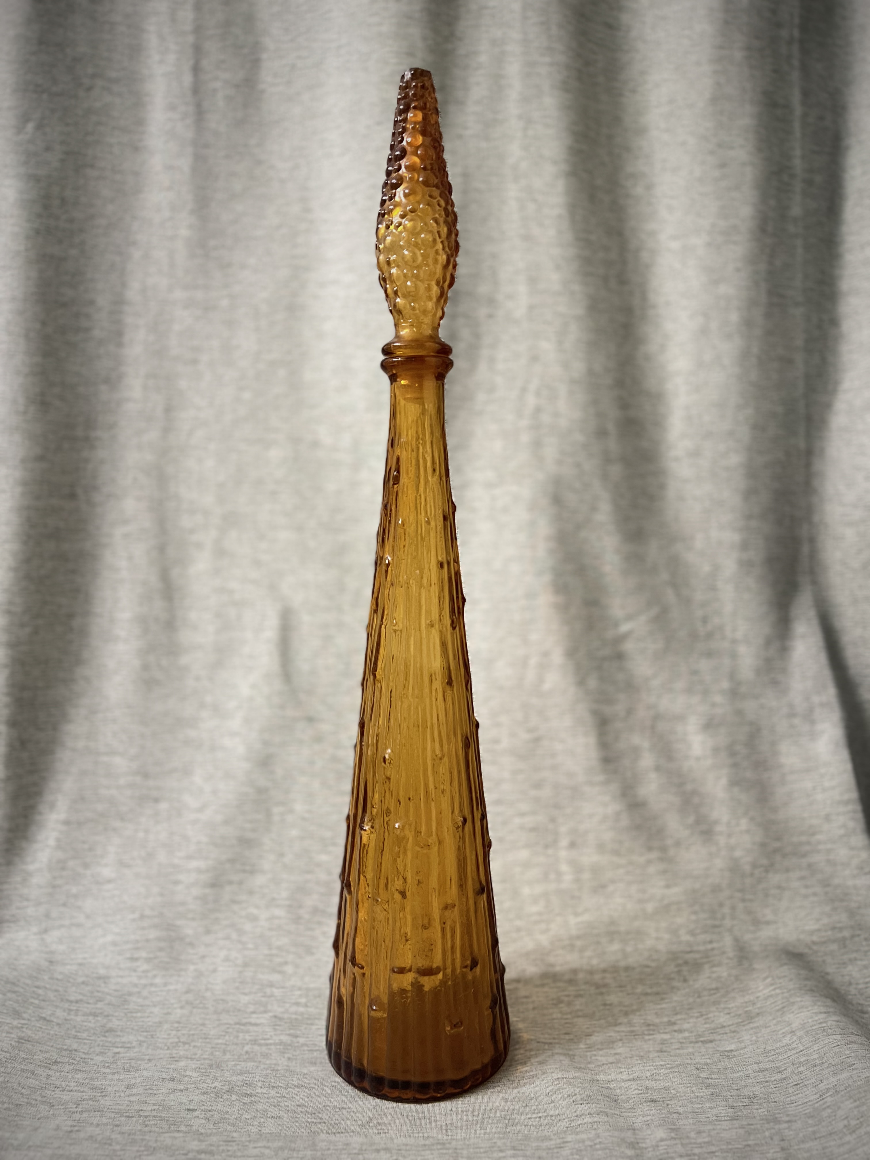 17 • Empoli Wax Drip Amber Genie Bottle