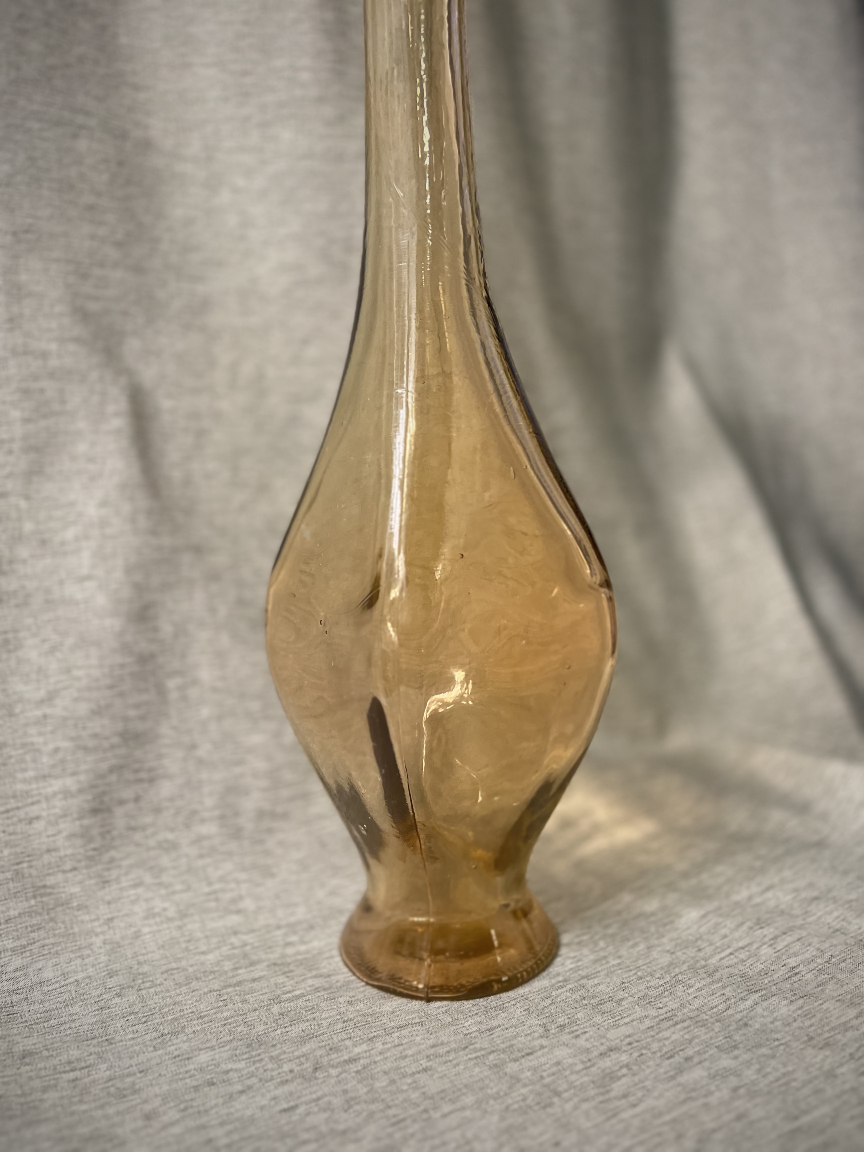 19b • Thicc Spanish Glass Decanter