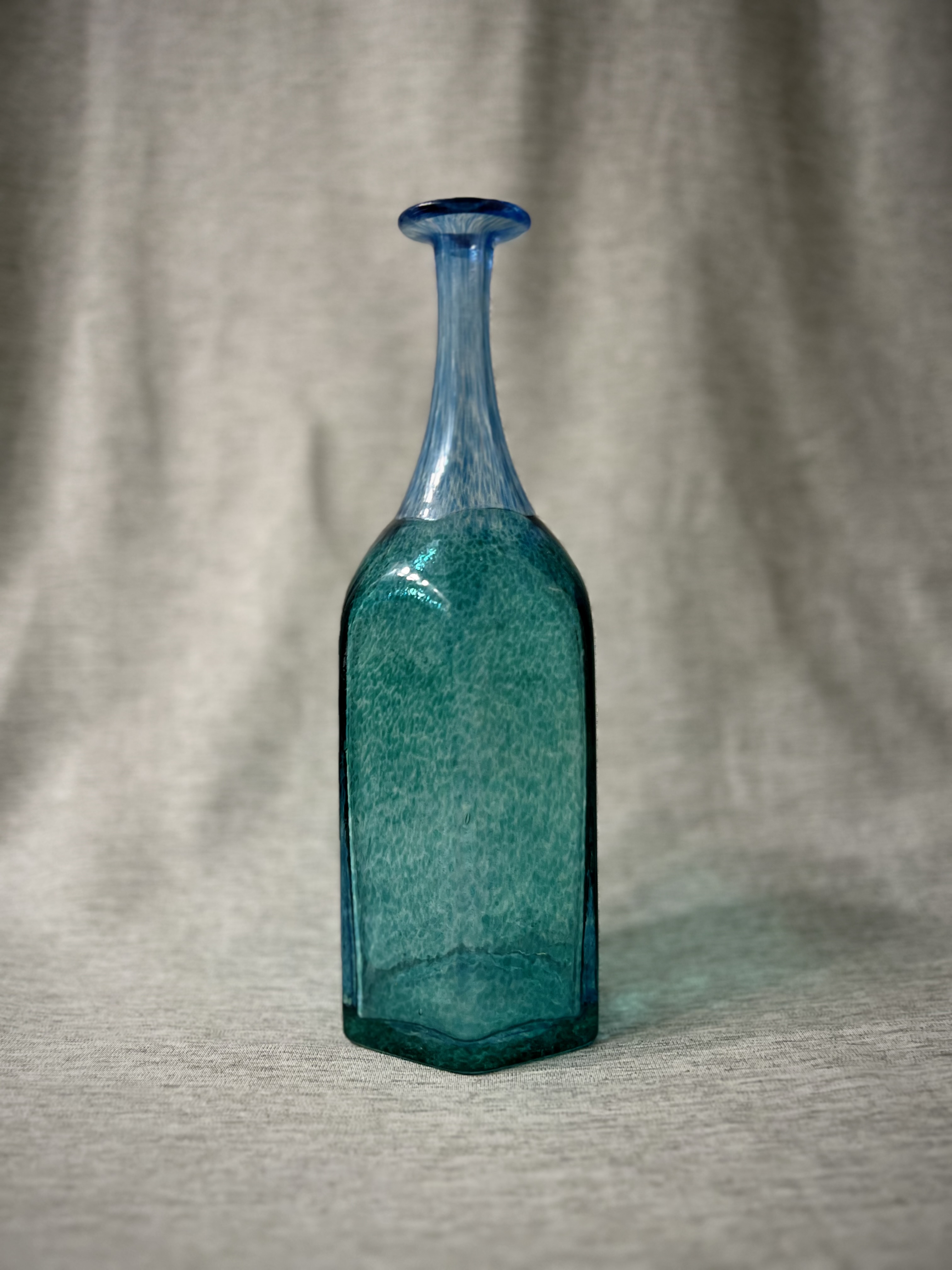 12 • Lörge Boi Kosta Boda Antikva Vase