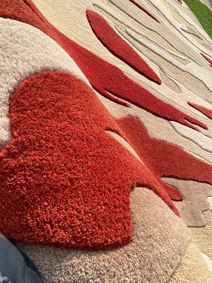 Textured Heart Pattern Rug