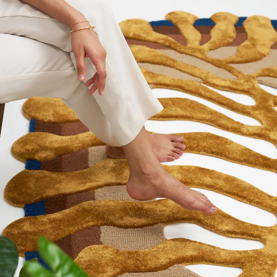 Modern Leaf-Shaped Rug