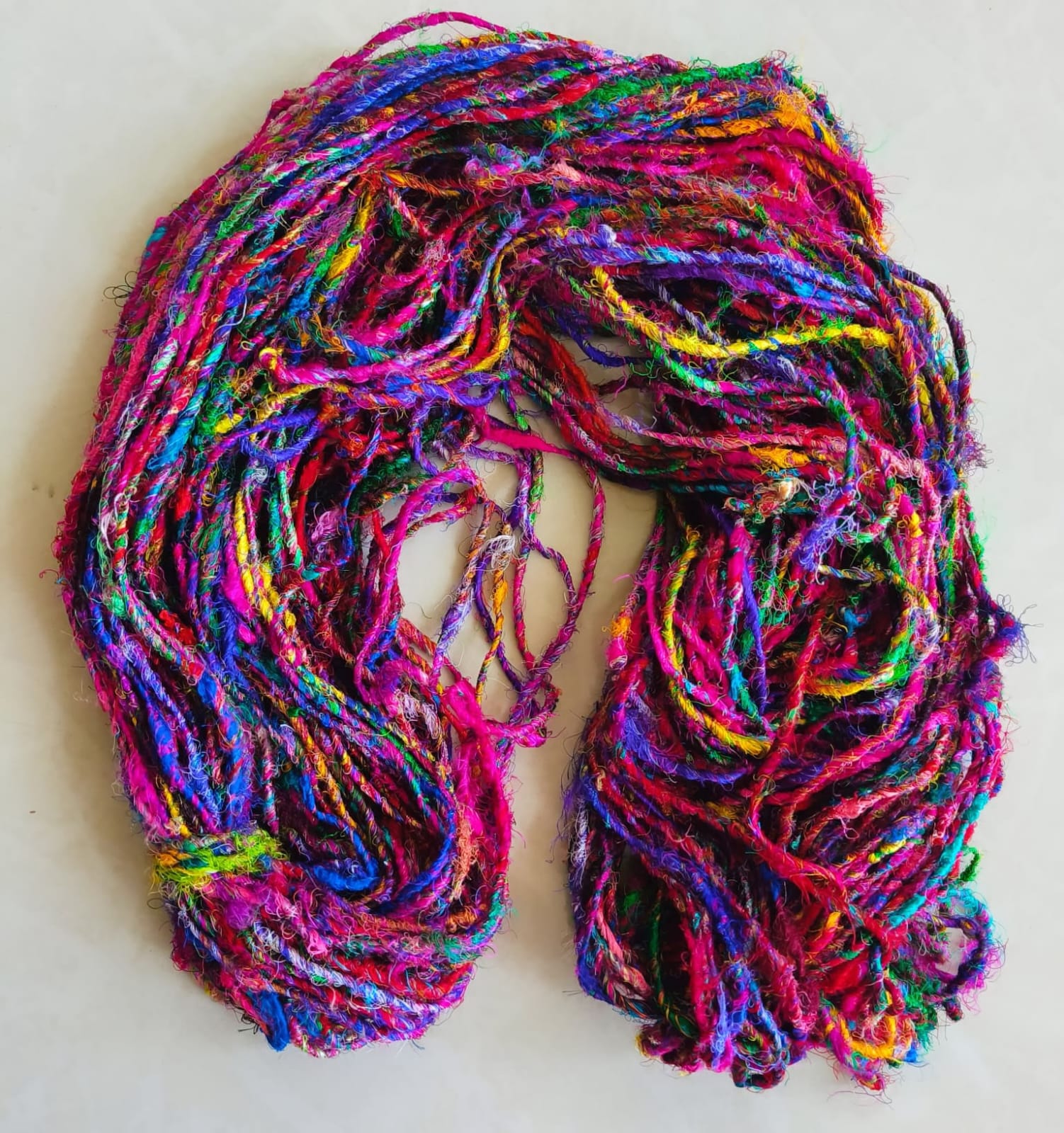 Multicolor Sari Silk Fiber Waste