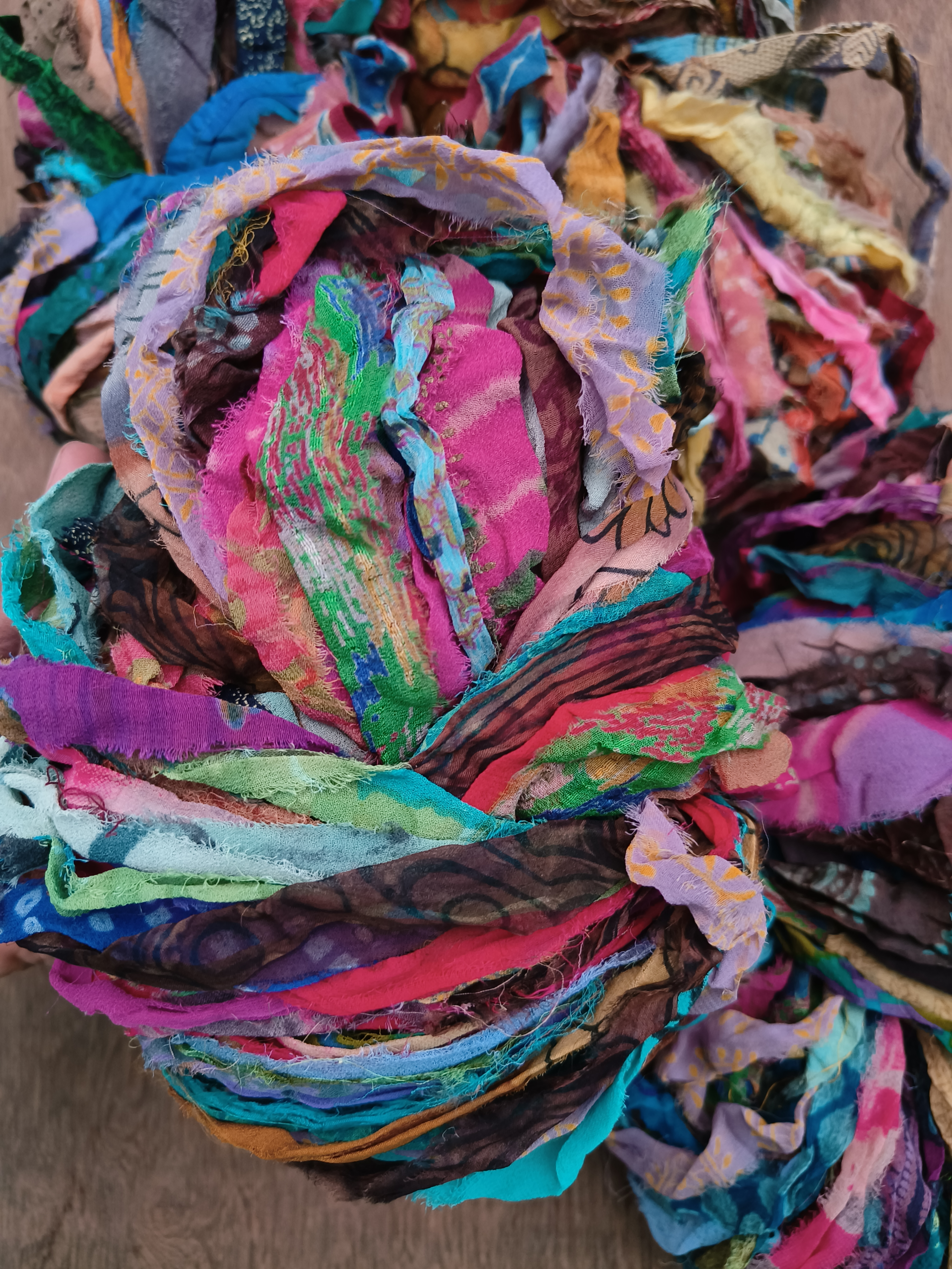  Printed Chiffon Fabric, Roll, Ribbon 5KG Price