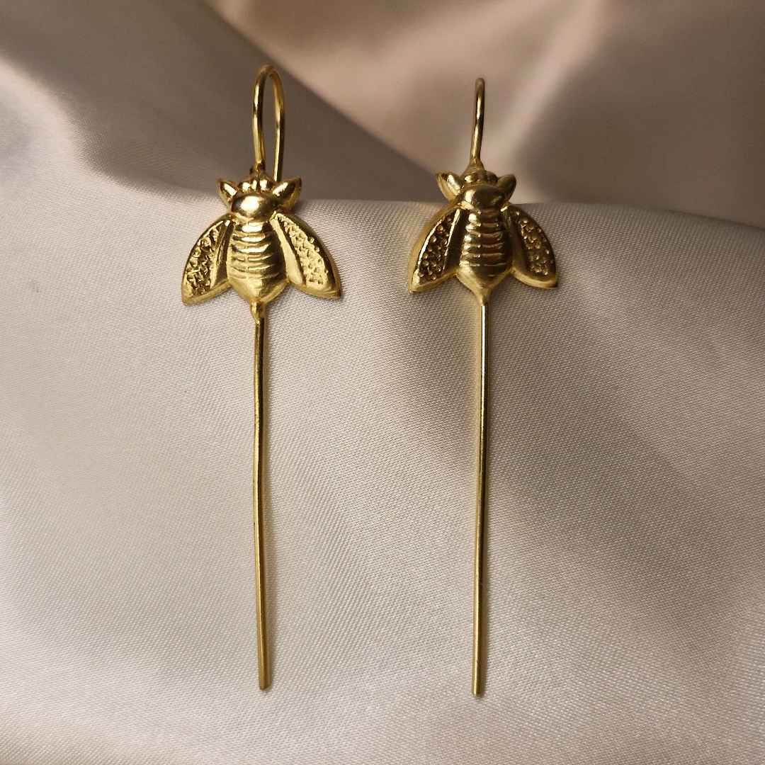 Queen Bee Earpin – Long Drop Style