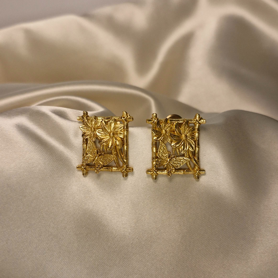 Blossom Frame Brass Studs