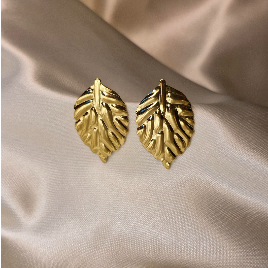 Golden Bloom Threader Stud