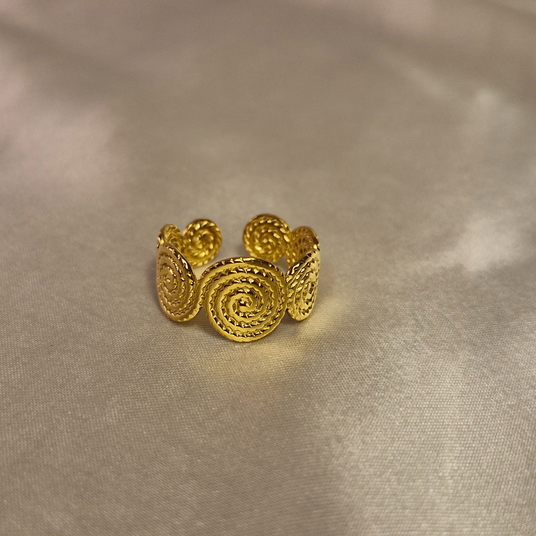 Golden Spiral Harmony Ring