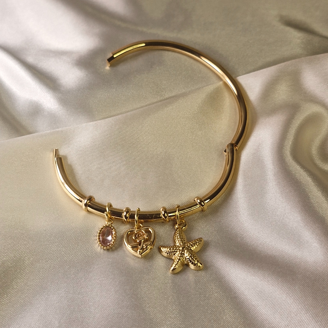 Golden Star Love Charm Bracelet