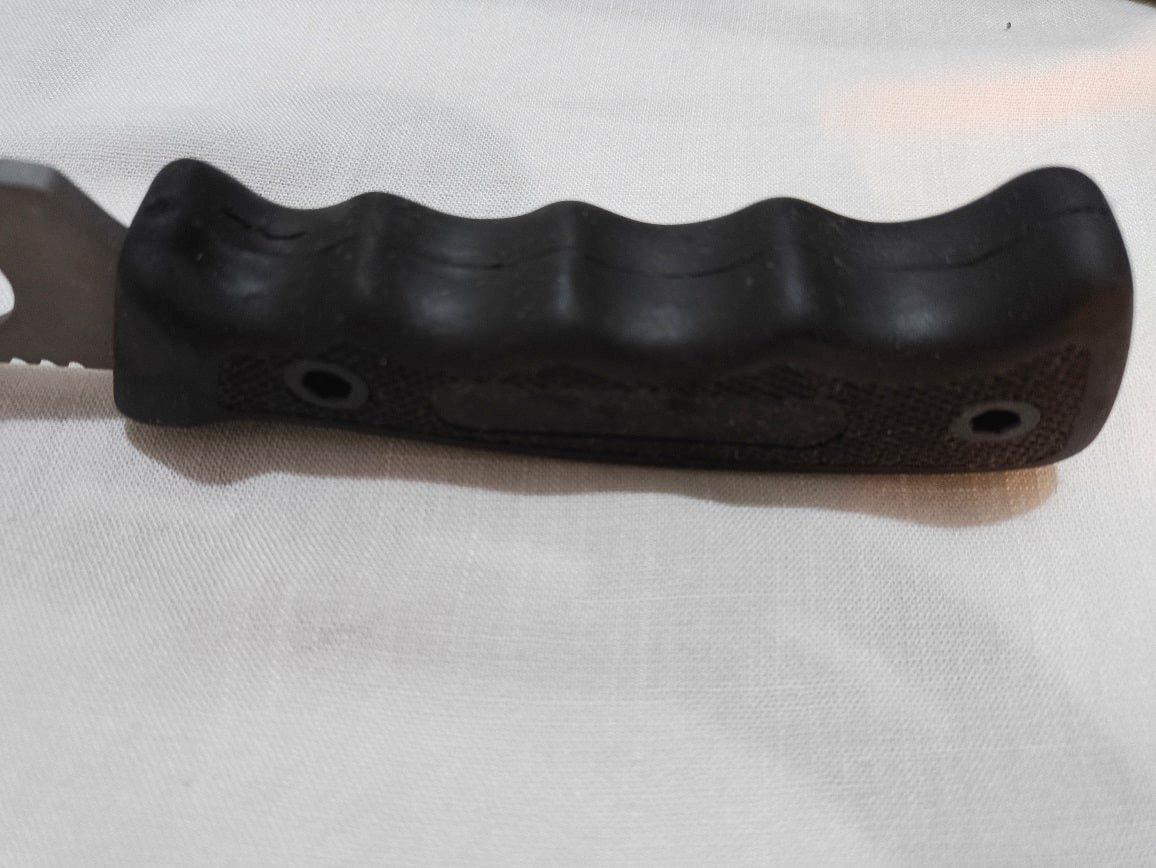 Hachuela de acero Cold Steel