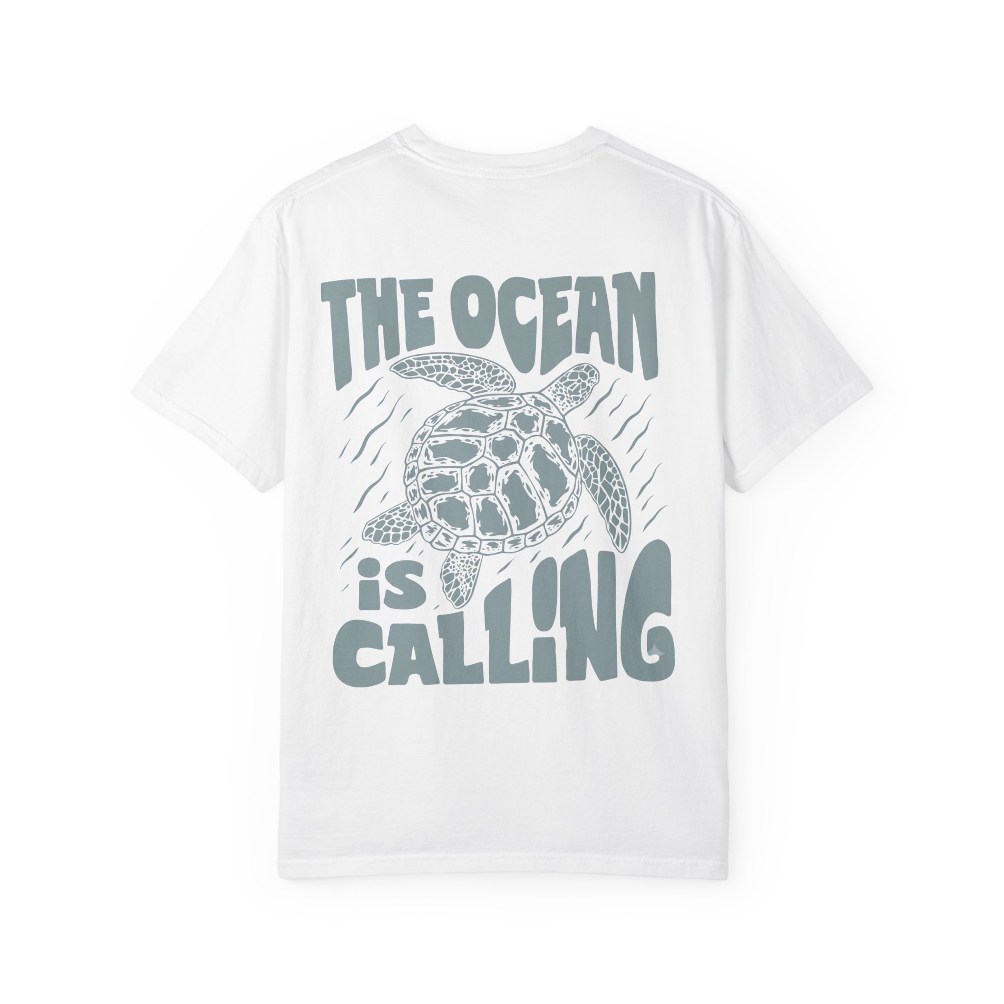 T-shirt  THE OCEAN IS CALLING