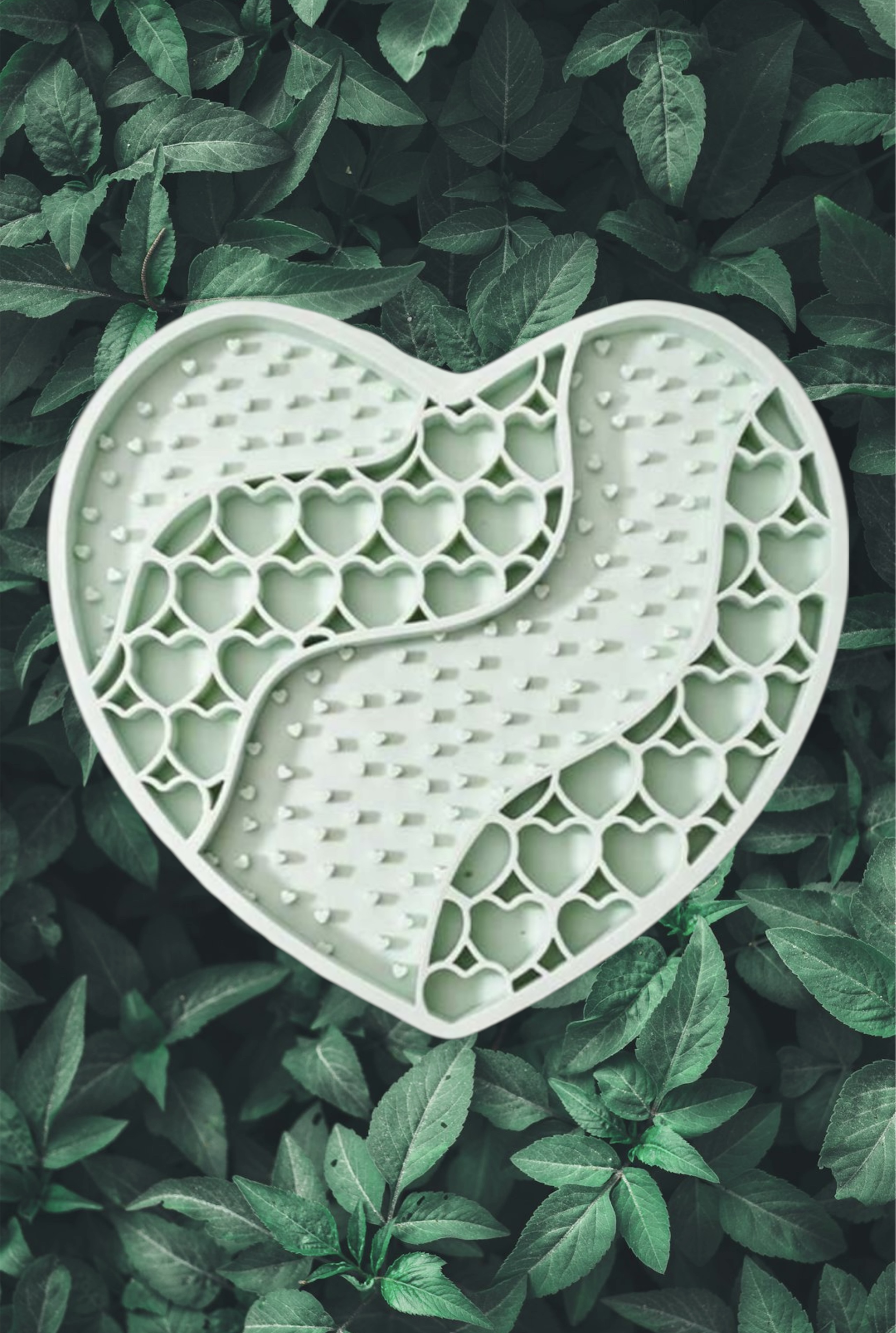 Honeycomb Heart Lick Mat