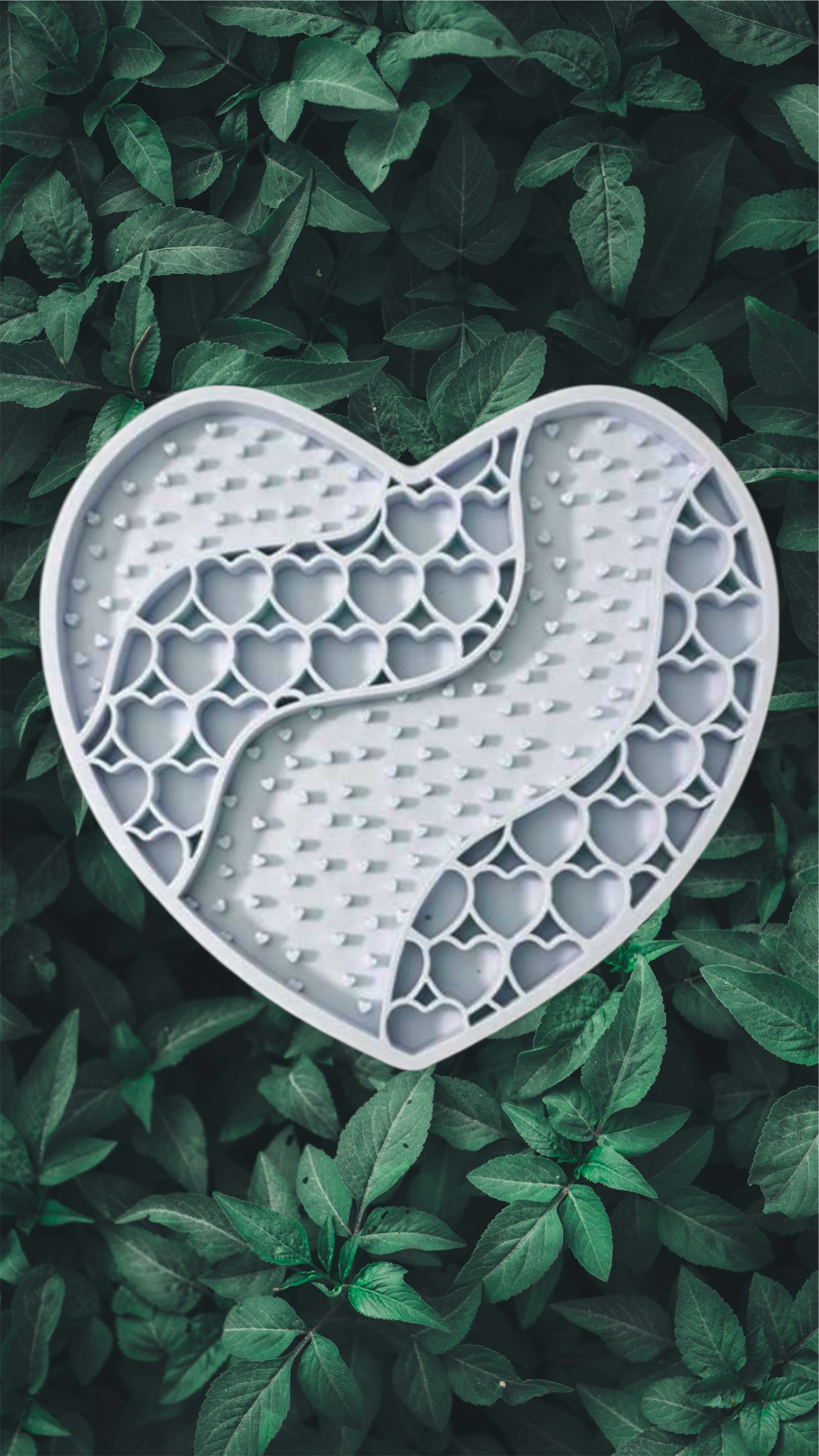 Honeycomb Heart Lick Mat