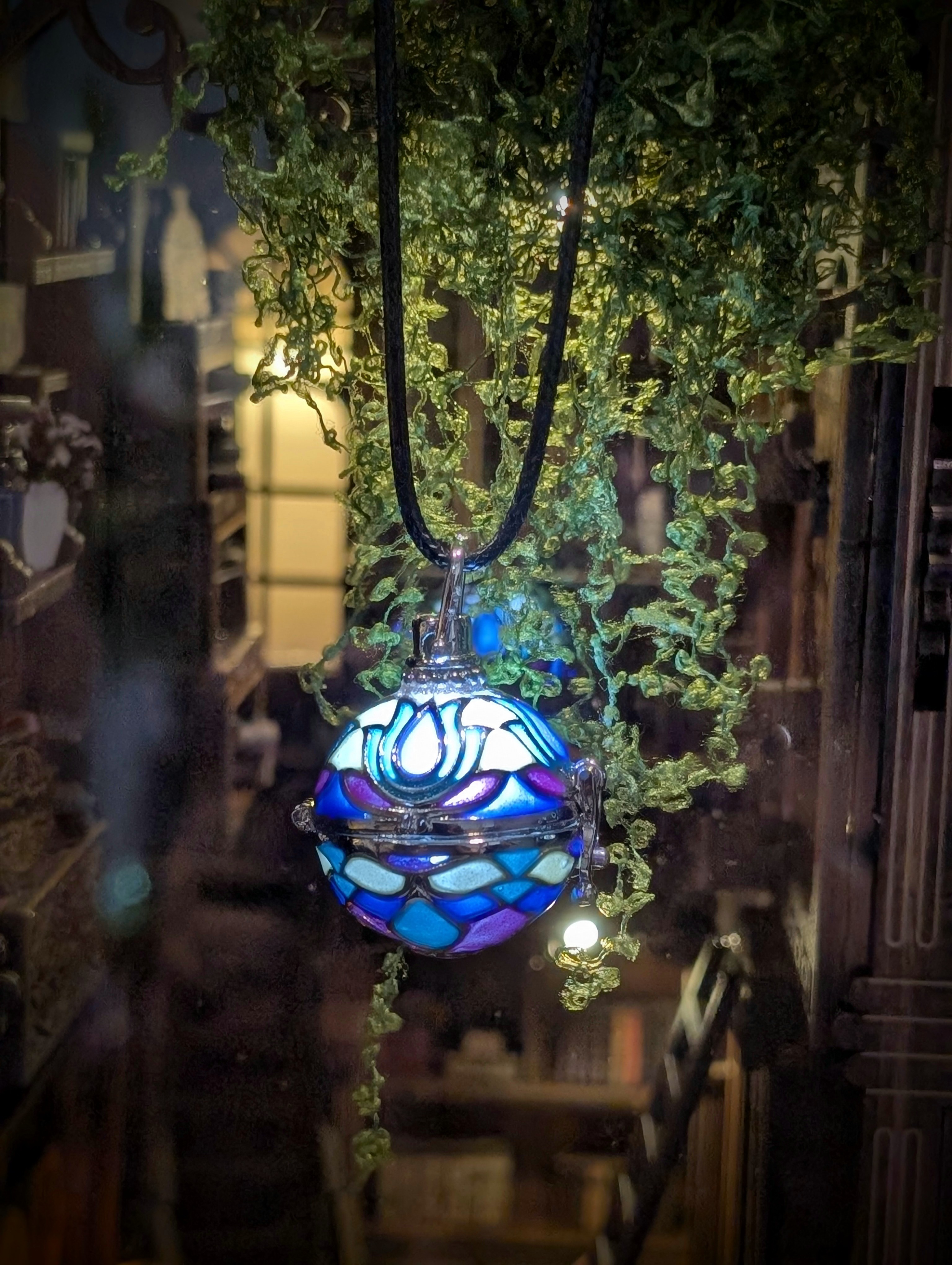 Stained Glass Glow Pendant