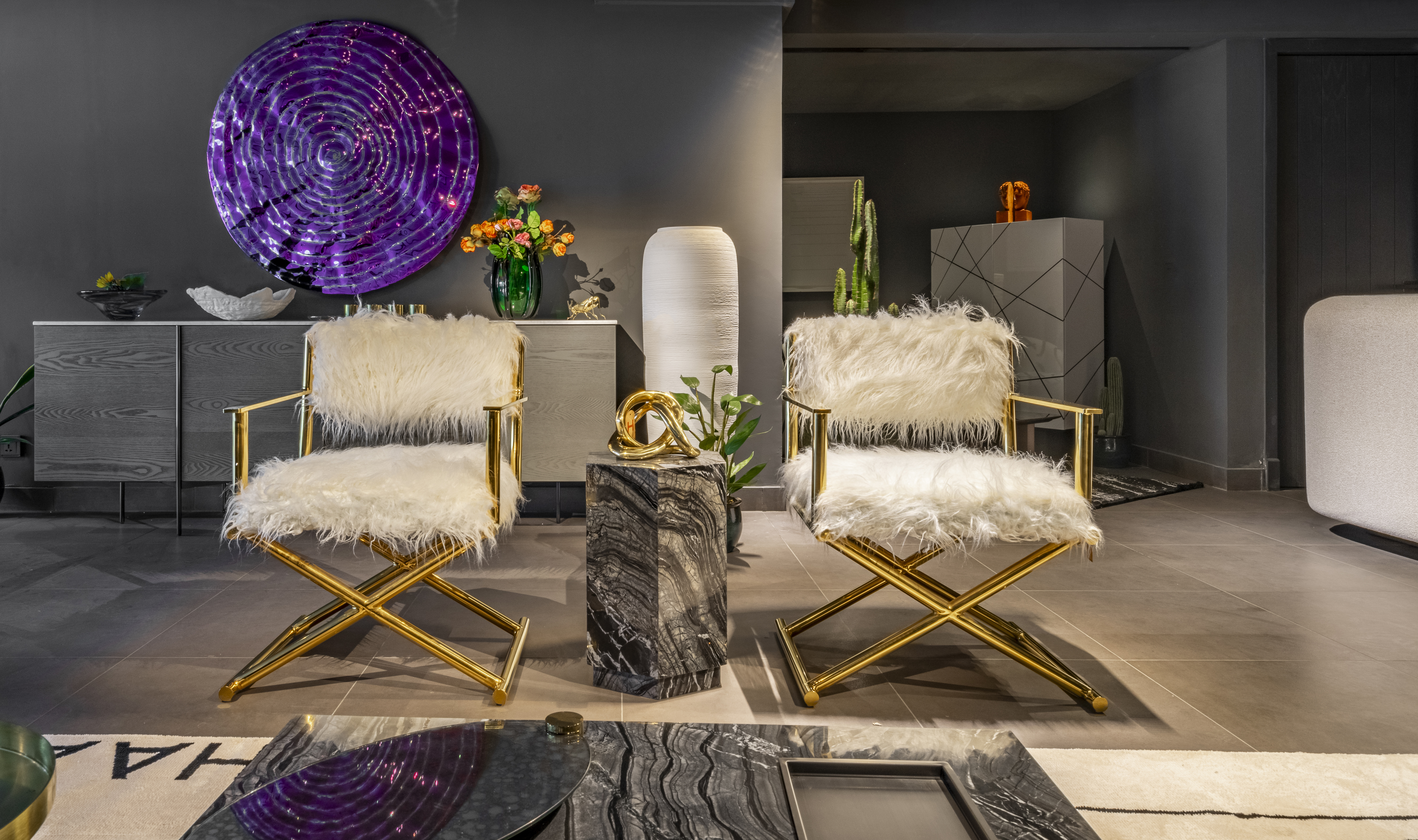 Monroe Lounge chair