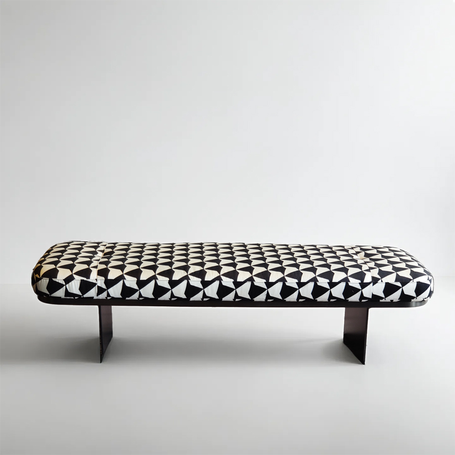 Burberry daybed