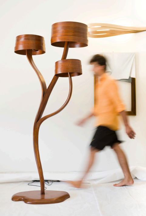 Raka Vrksa Lamp