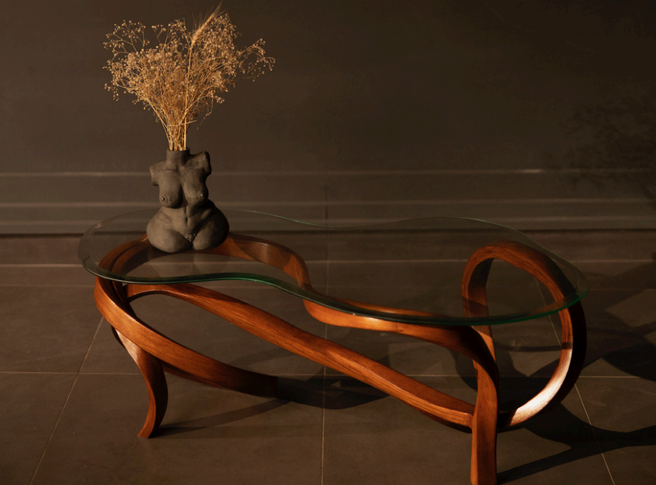 Raka Fluentum coffee table