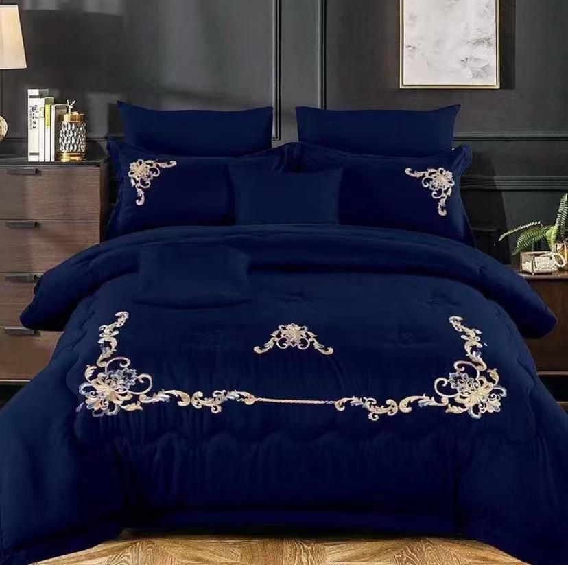 Luxury Embroidered Bedding Set (100% Cotten)