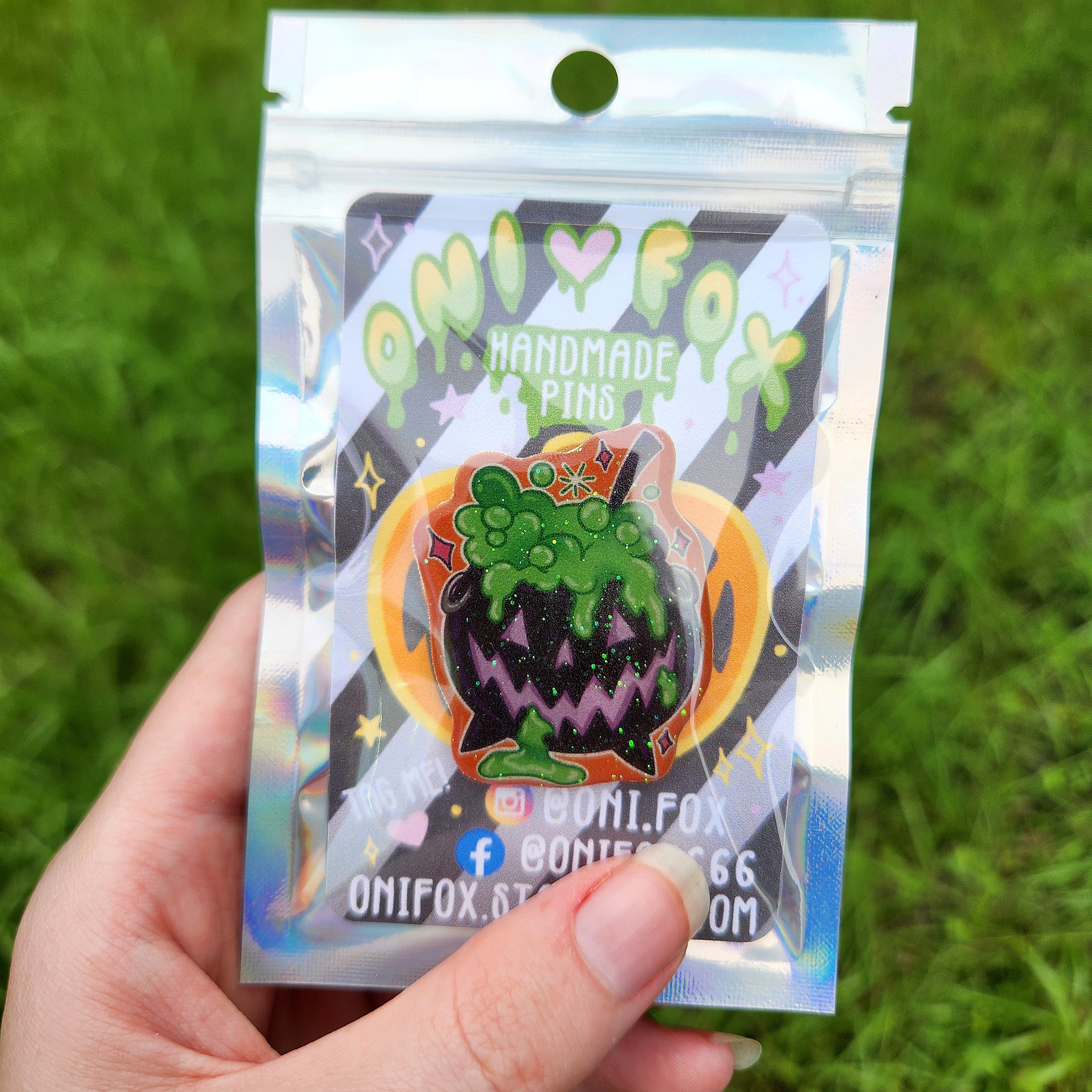 Pumpkin Cauldron Pin