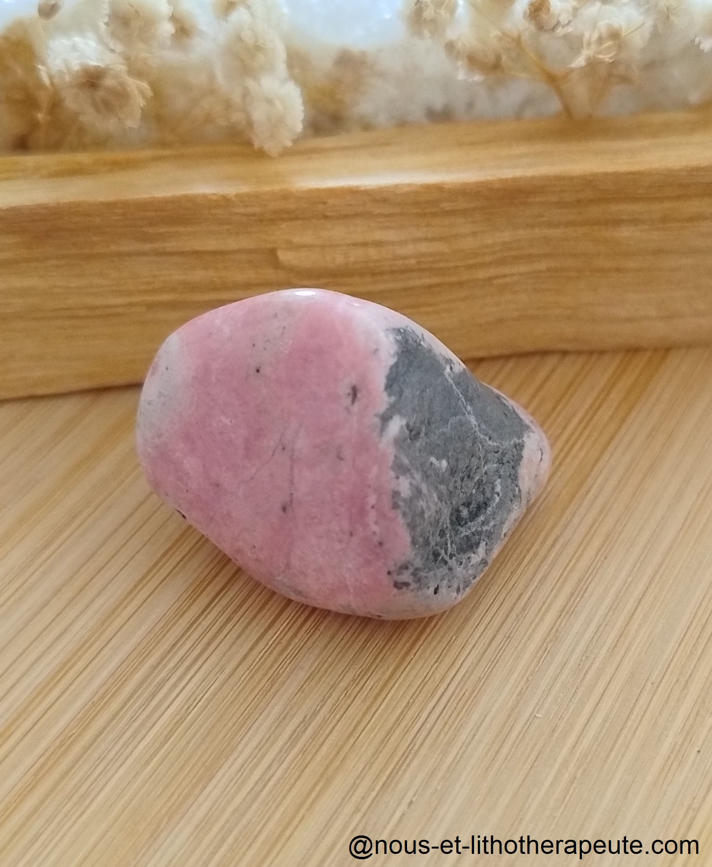 Rhodonite 