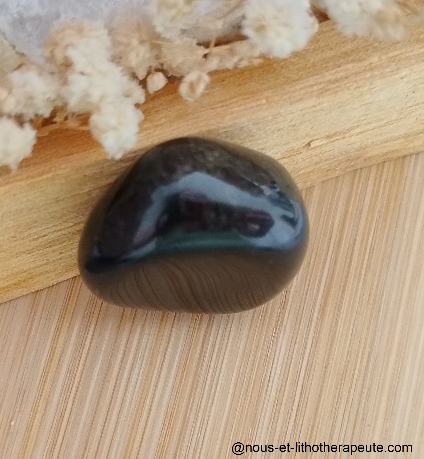 Obsidienne noire dorée