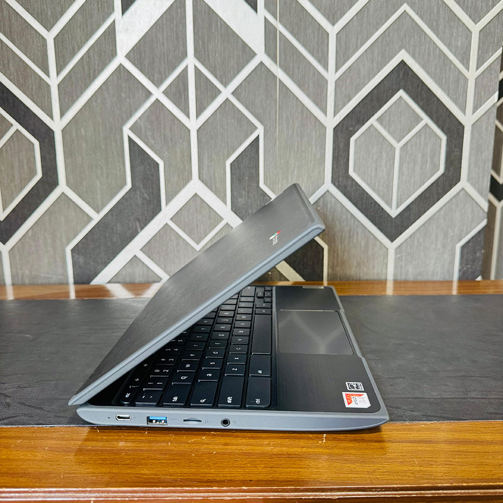 Lenovo chromebook 100e 