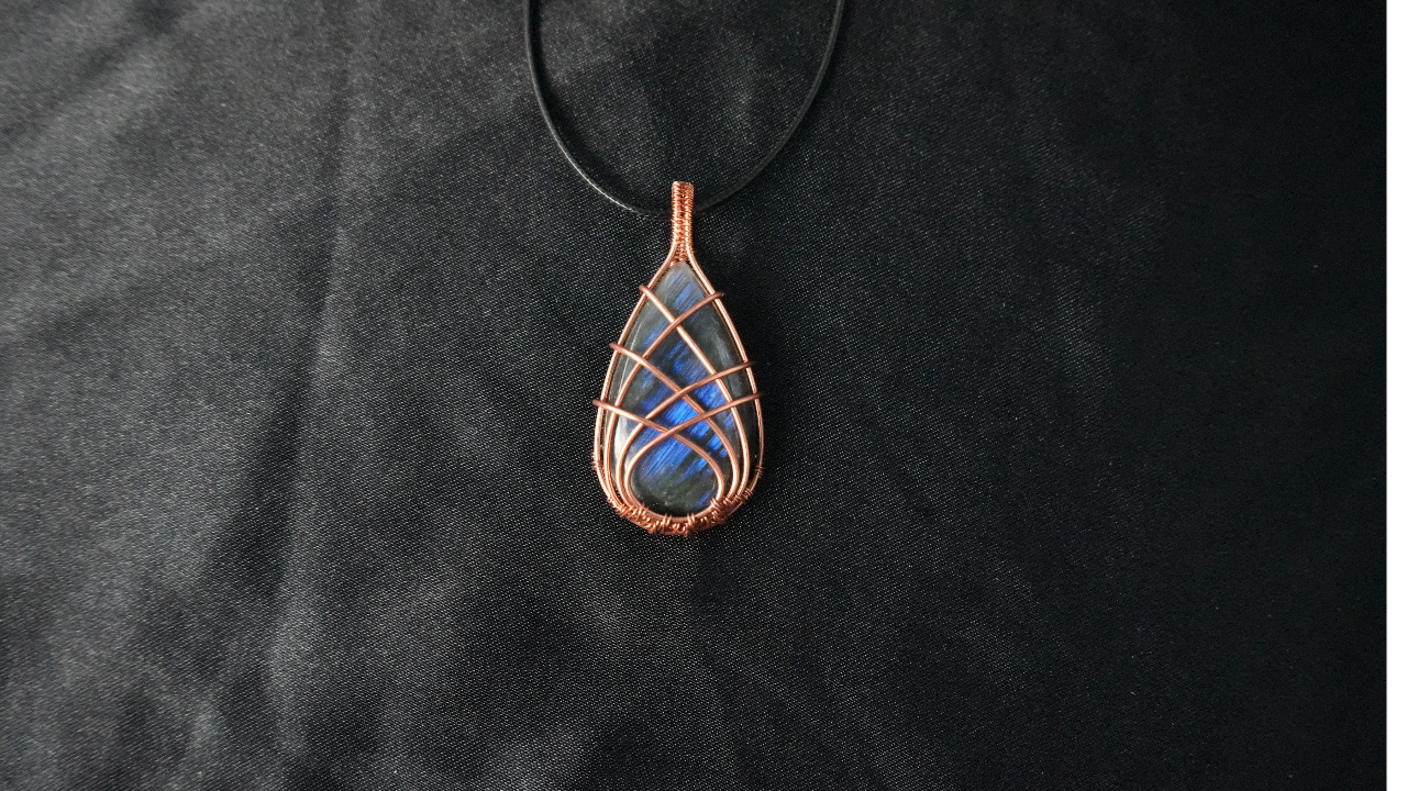 Copper wire wrapped labradorite pendant