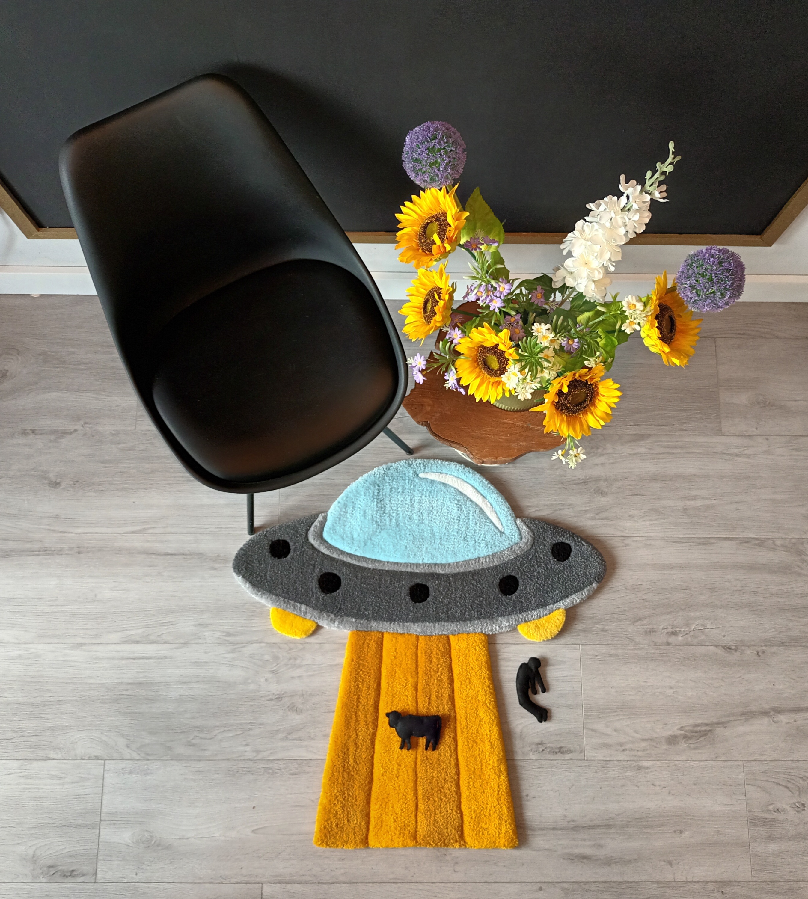 UFO Rug