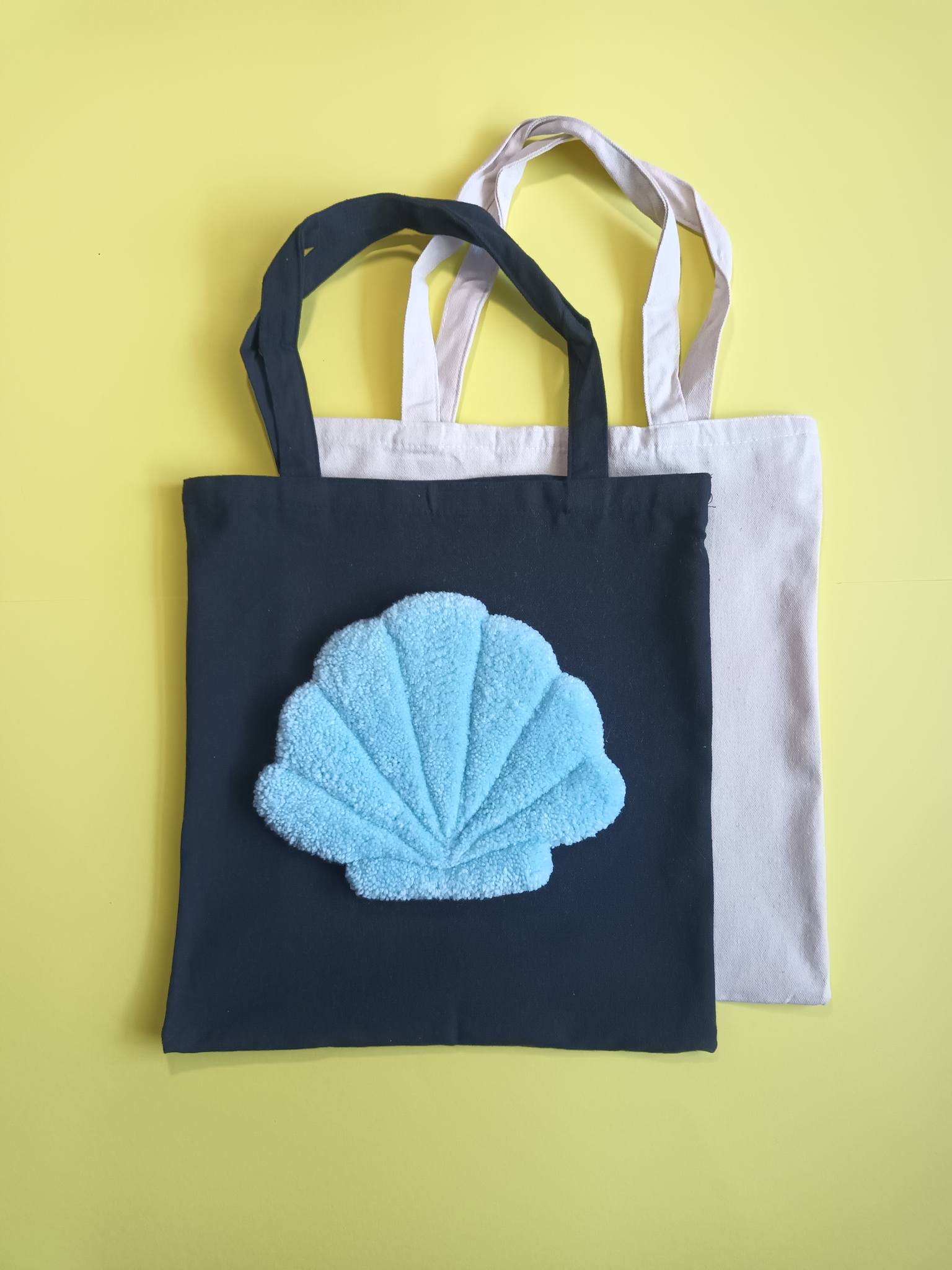 Shell Blue Applique