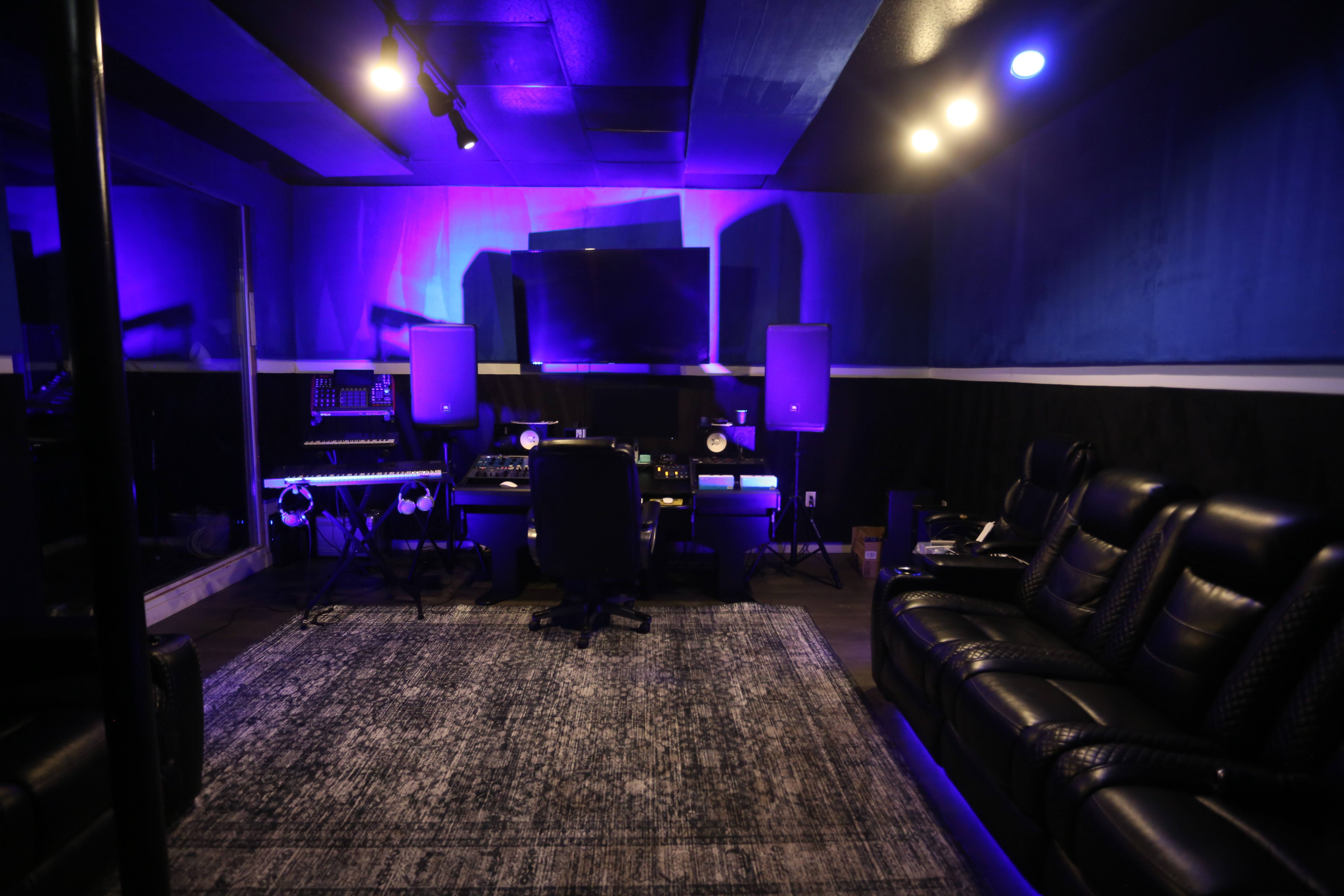 8-Hour Recording Session