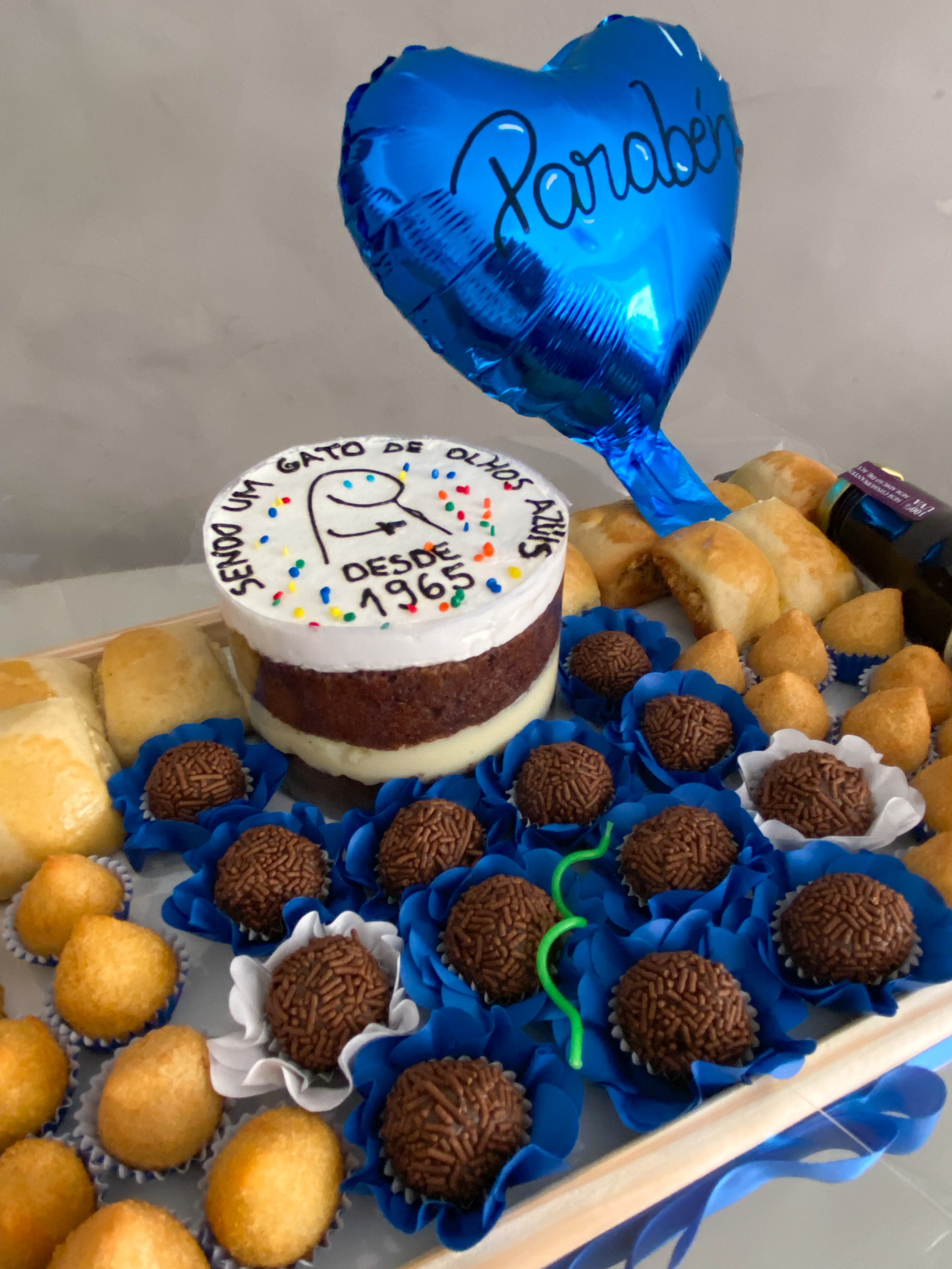 Aniversário na Bandeja - com Bentô