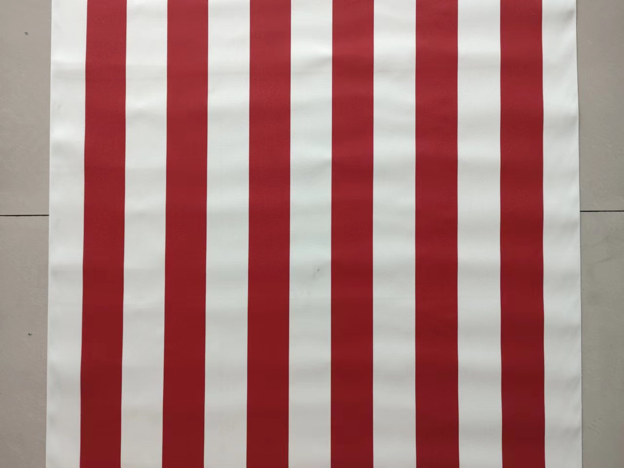 3118Sunseashell Solution dyed acrylic fabric Red and White Striped Fabric