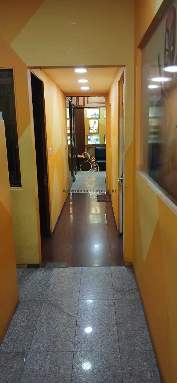 2500 sq. ft Fully Furnished Office Space near Dadar Station in 'B' Grade Building