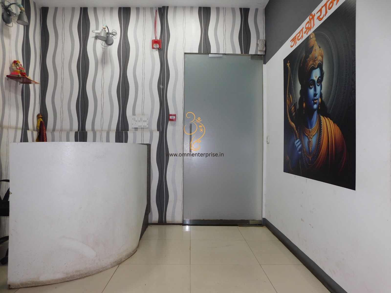 4000 sq. ft Fully Furnished Office Space near Dadar station in 'B' Grade Building