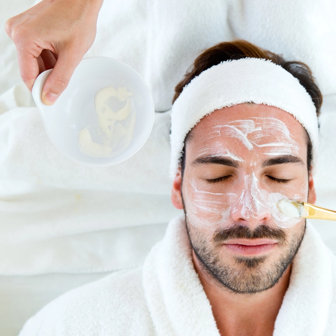 Limpieza facial profunda para hombre