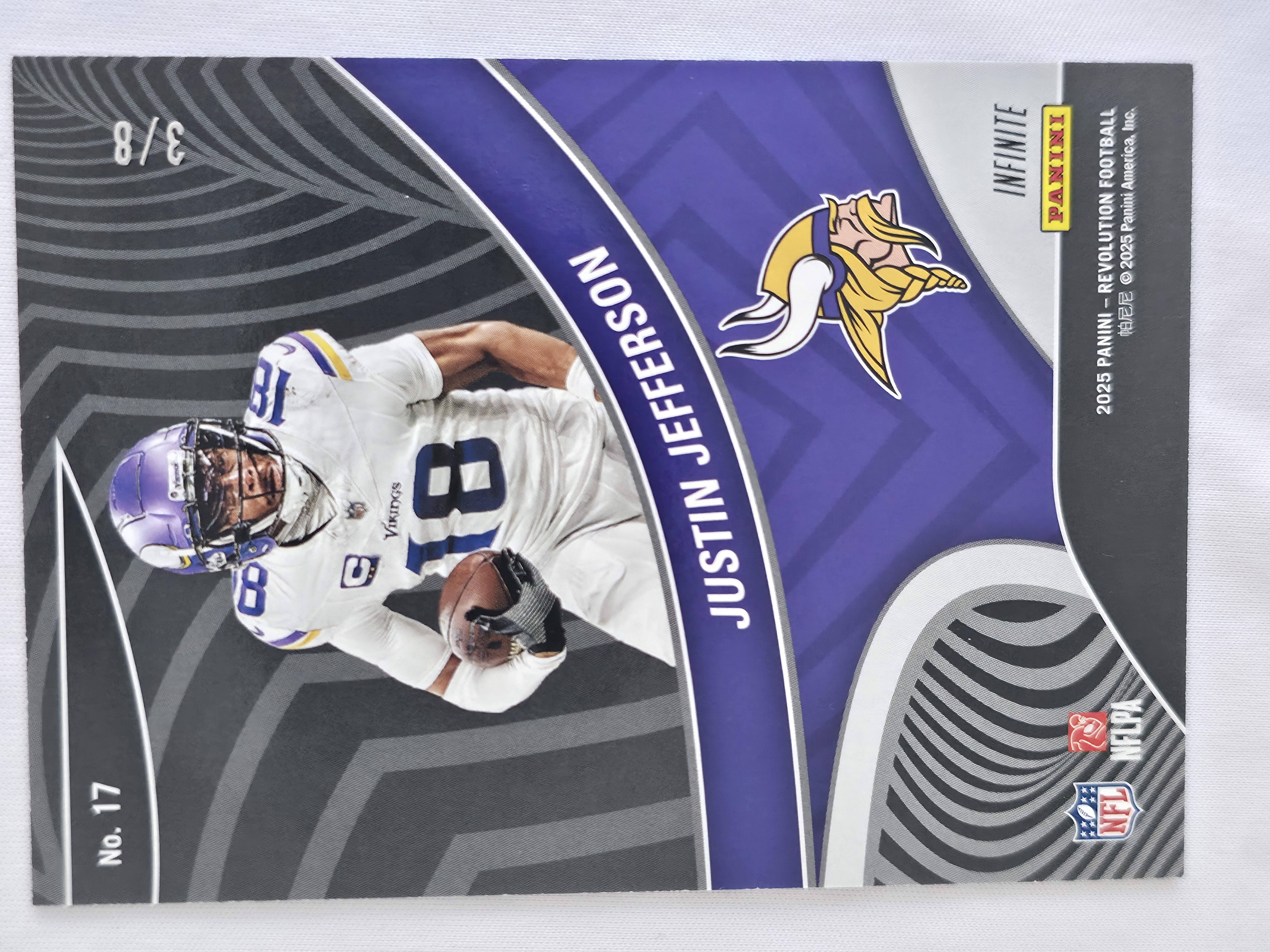 2025 Revolution Justin Jefferson Showstoppers Infinite 3/8